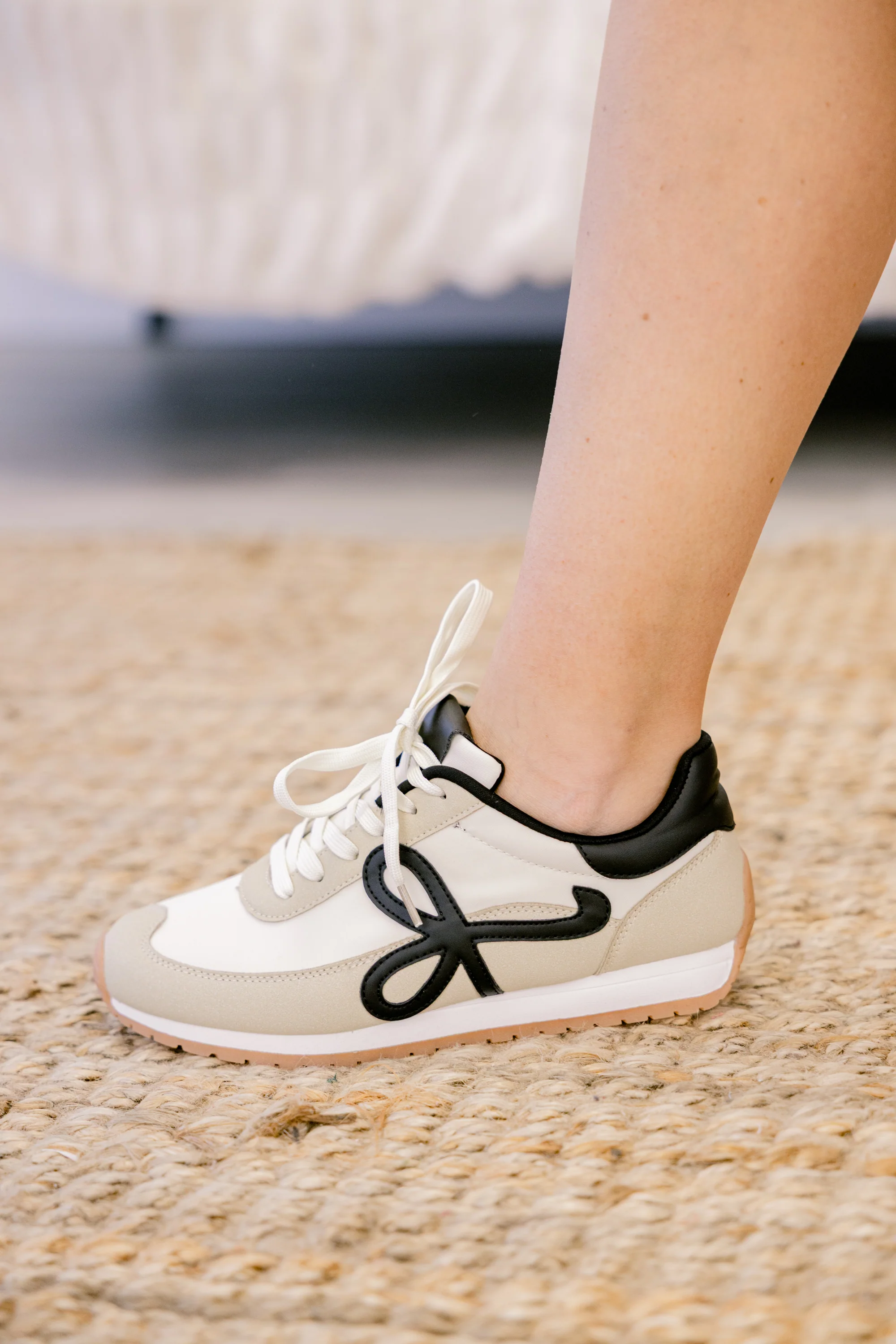 Better Than That Sneakers, Black - Giverhouse