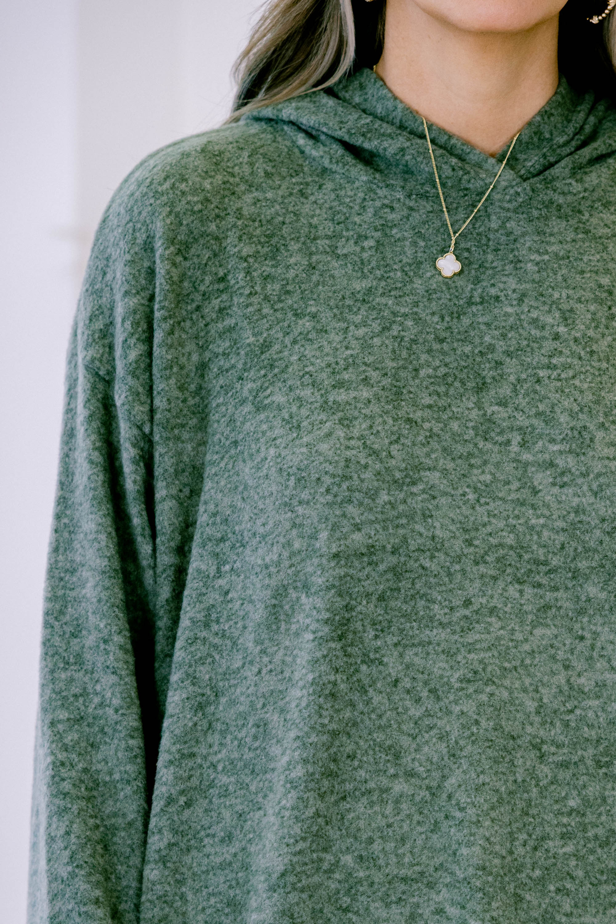 I Am On The Go Top, Dark Olive - Giverhouse