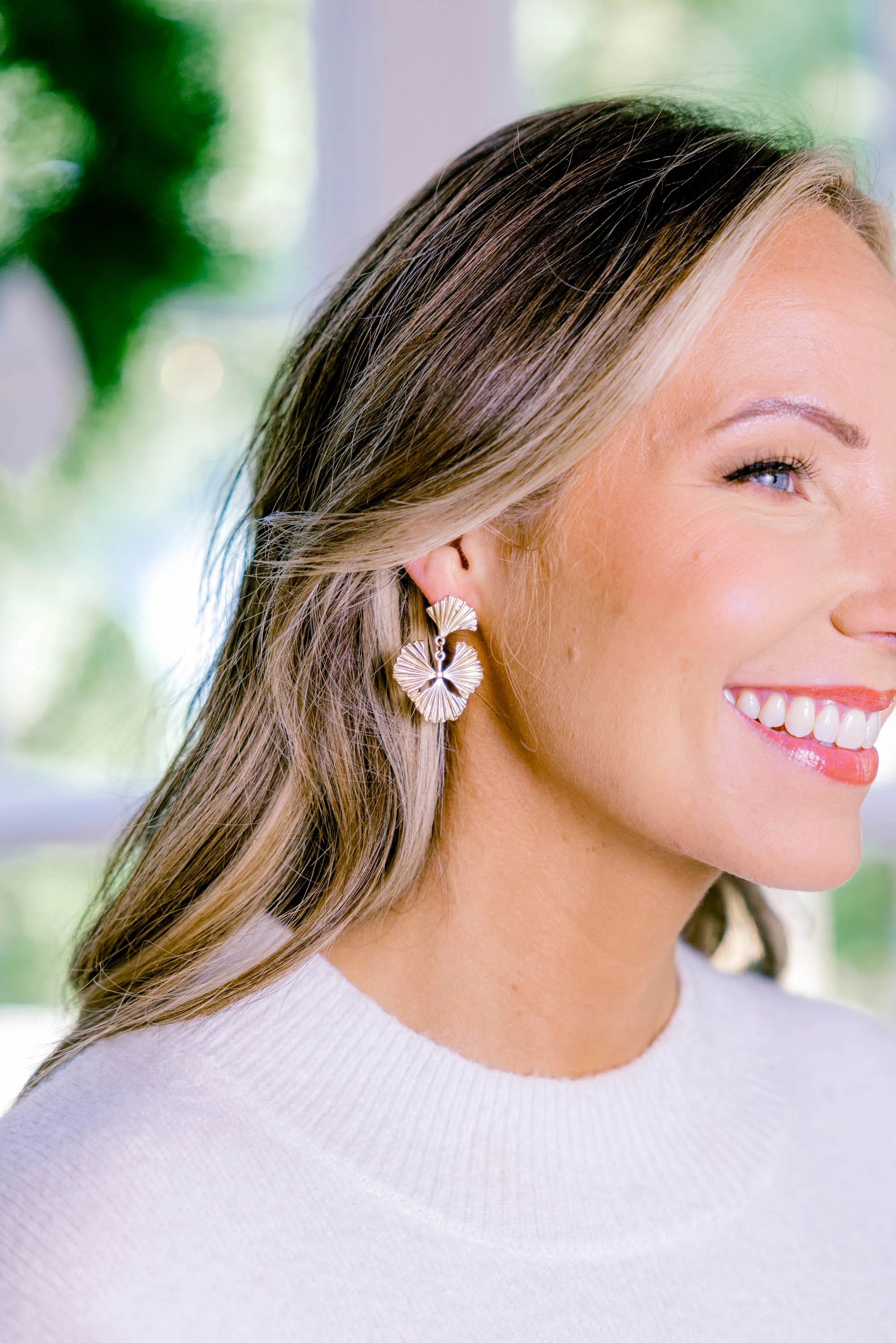 Believe The Magic Earrings, Gold - Giverhouse