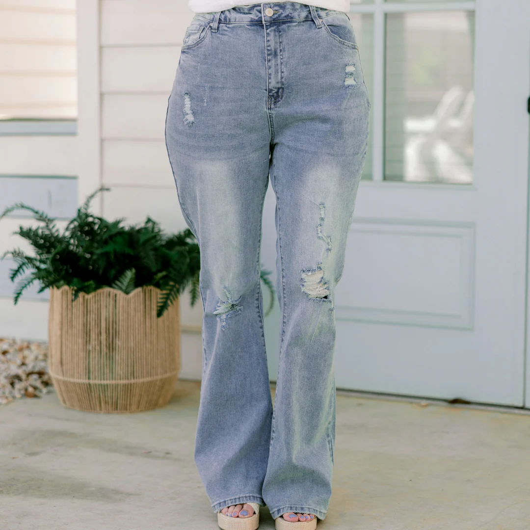 Through The Seasons Jeans, Light Wash - Giverhouse