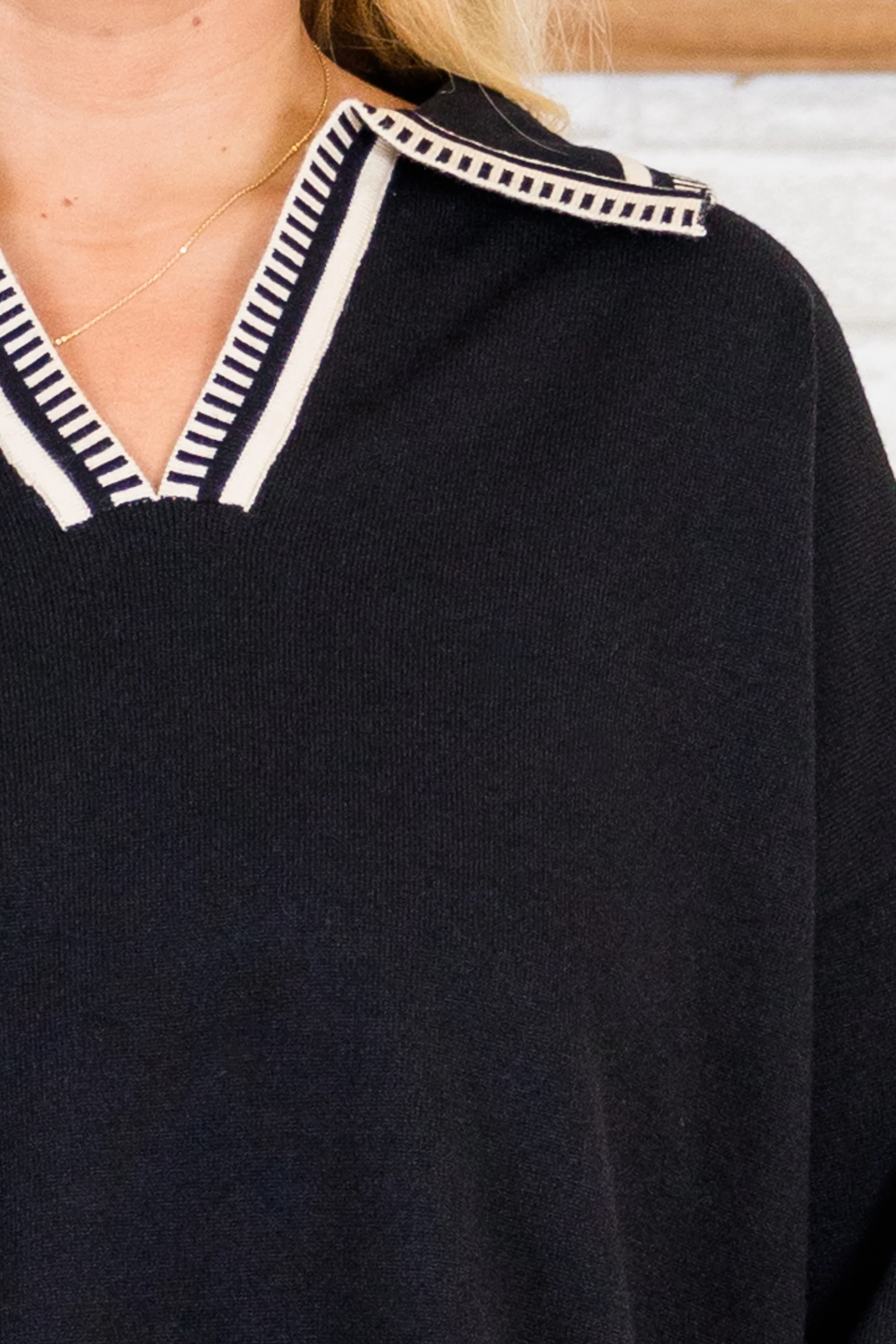 Distant Sun Sweater, Black - Giverhouse