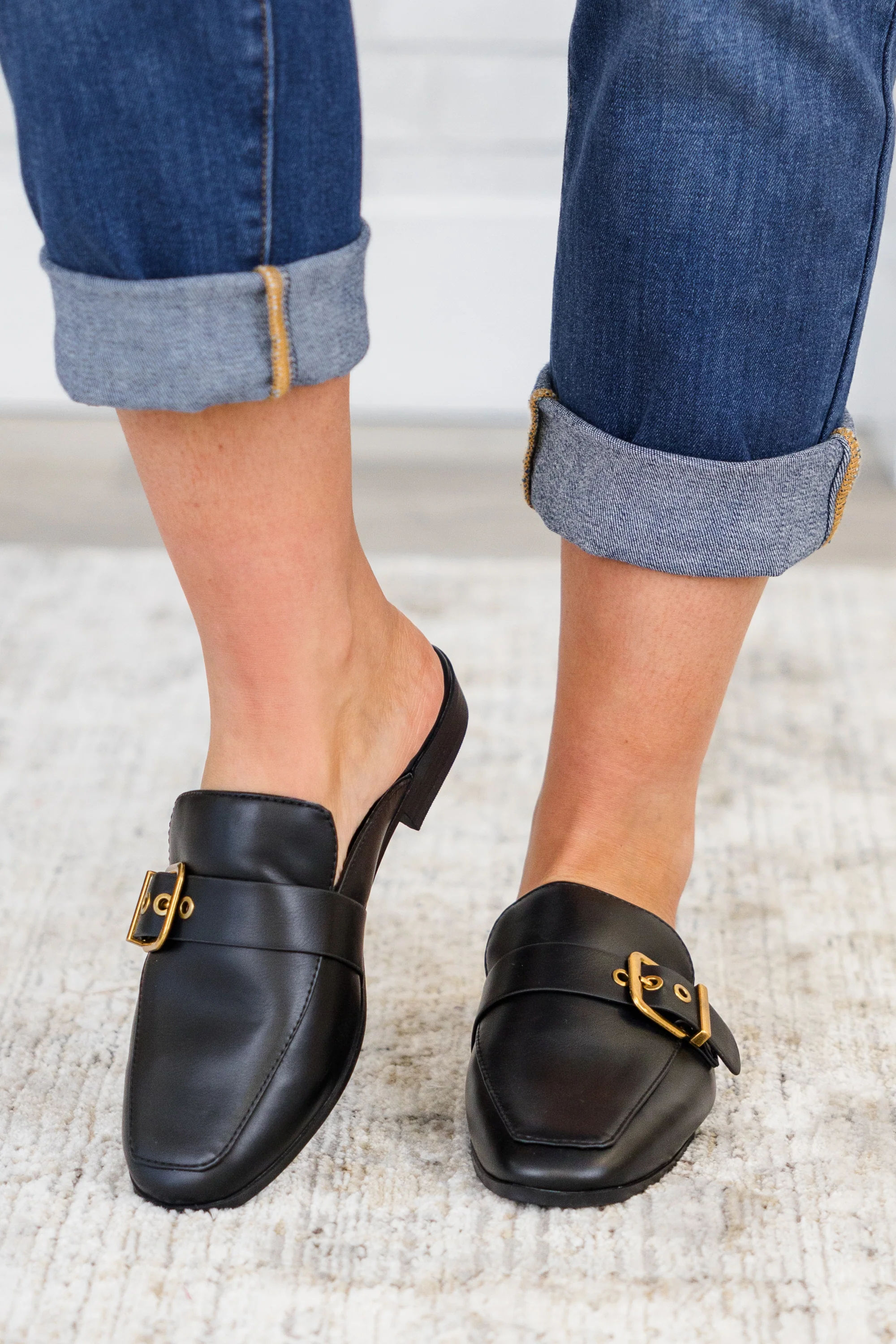 Glamour In Motion Mules, Black - Giverhouse