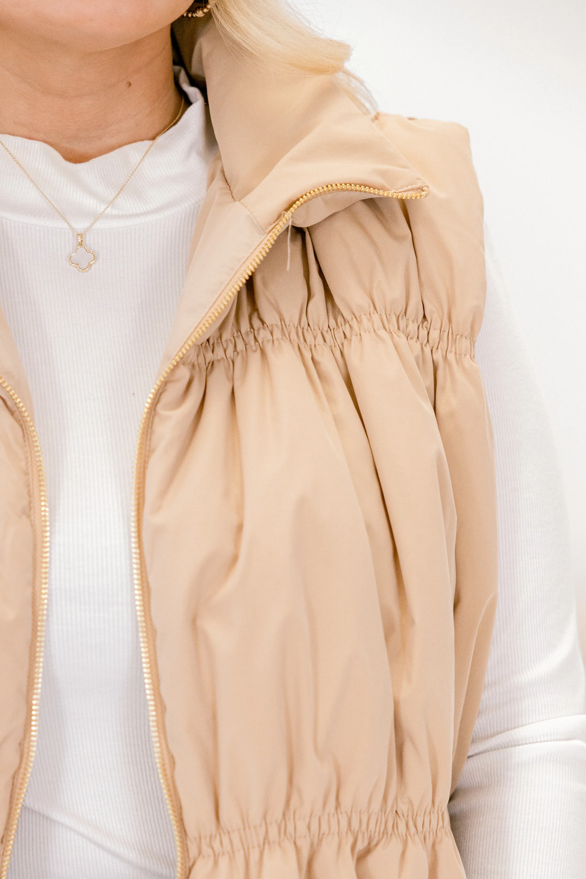 Behind Blue Eyes Vest, Taupe - Giverhouse