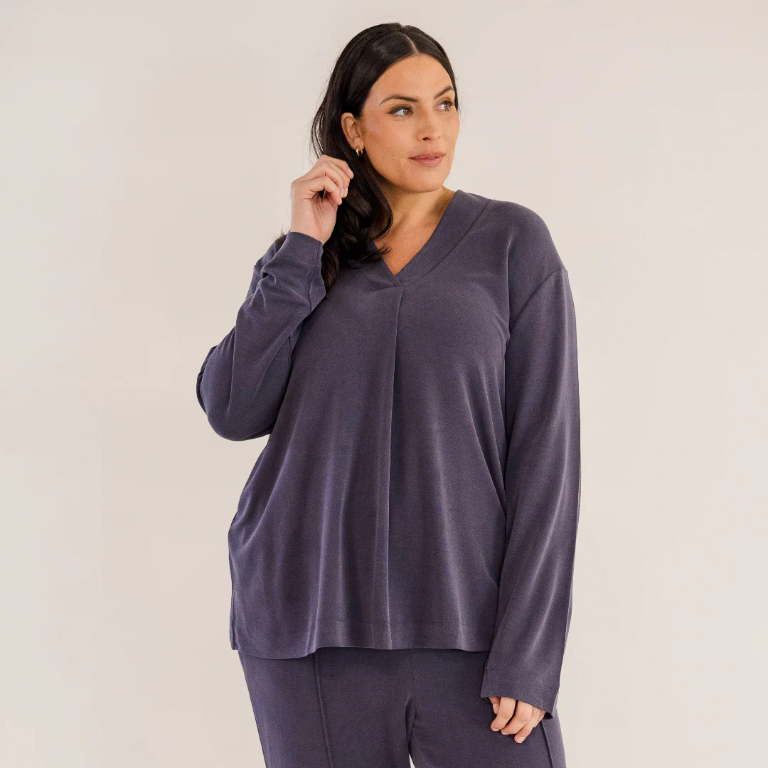 Bowery Wide V-Neck Tunic, Ink Navy - Giverhouse