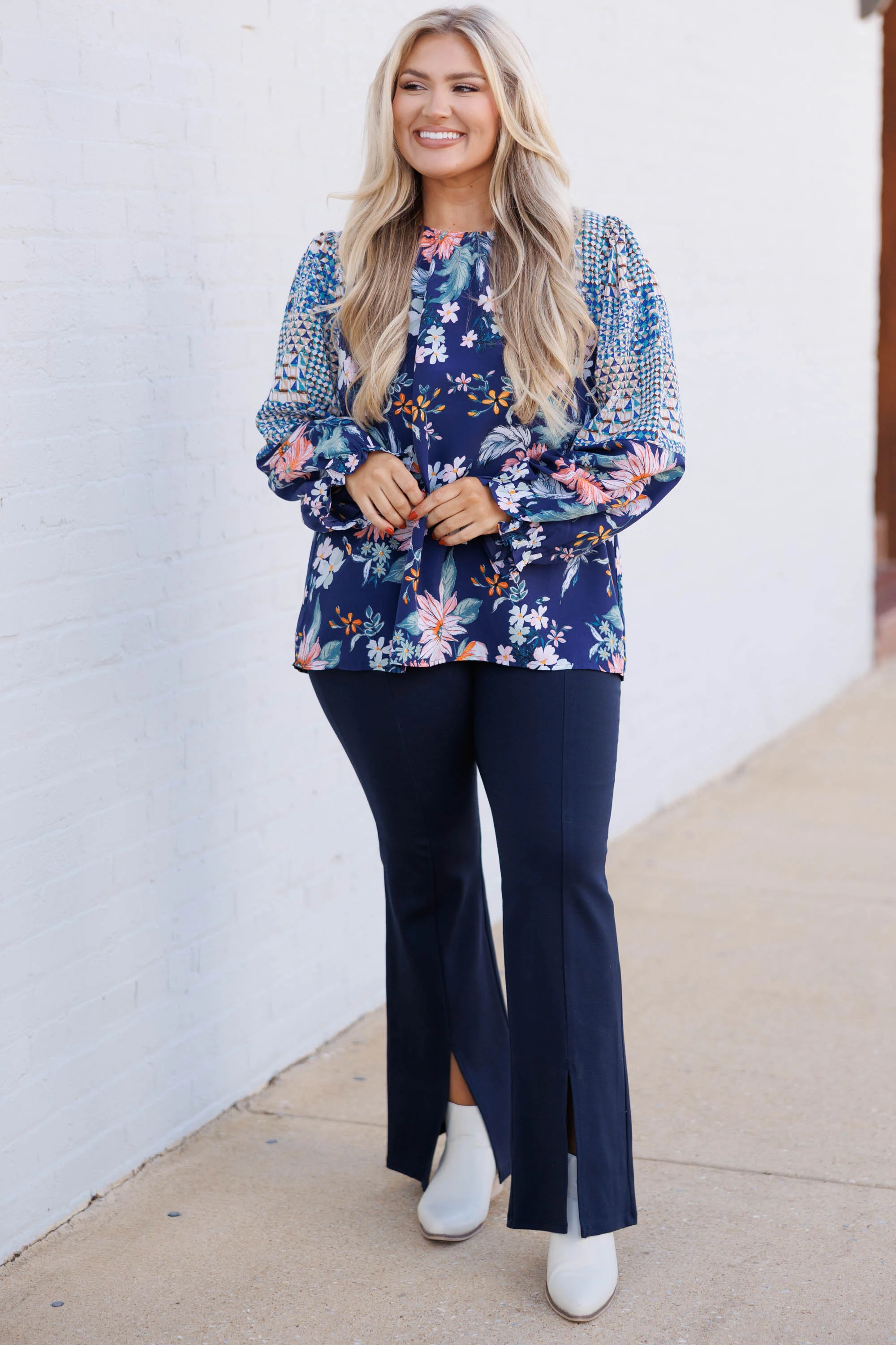 Day Goes On Top, Navy Mix - Giverhouse