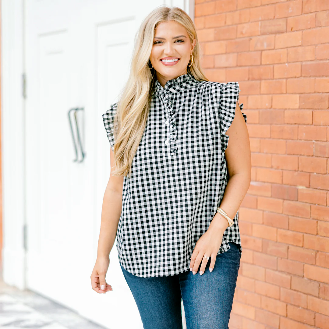 Meet Me At The Stadium Top, Black - Giverhouse