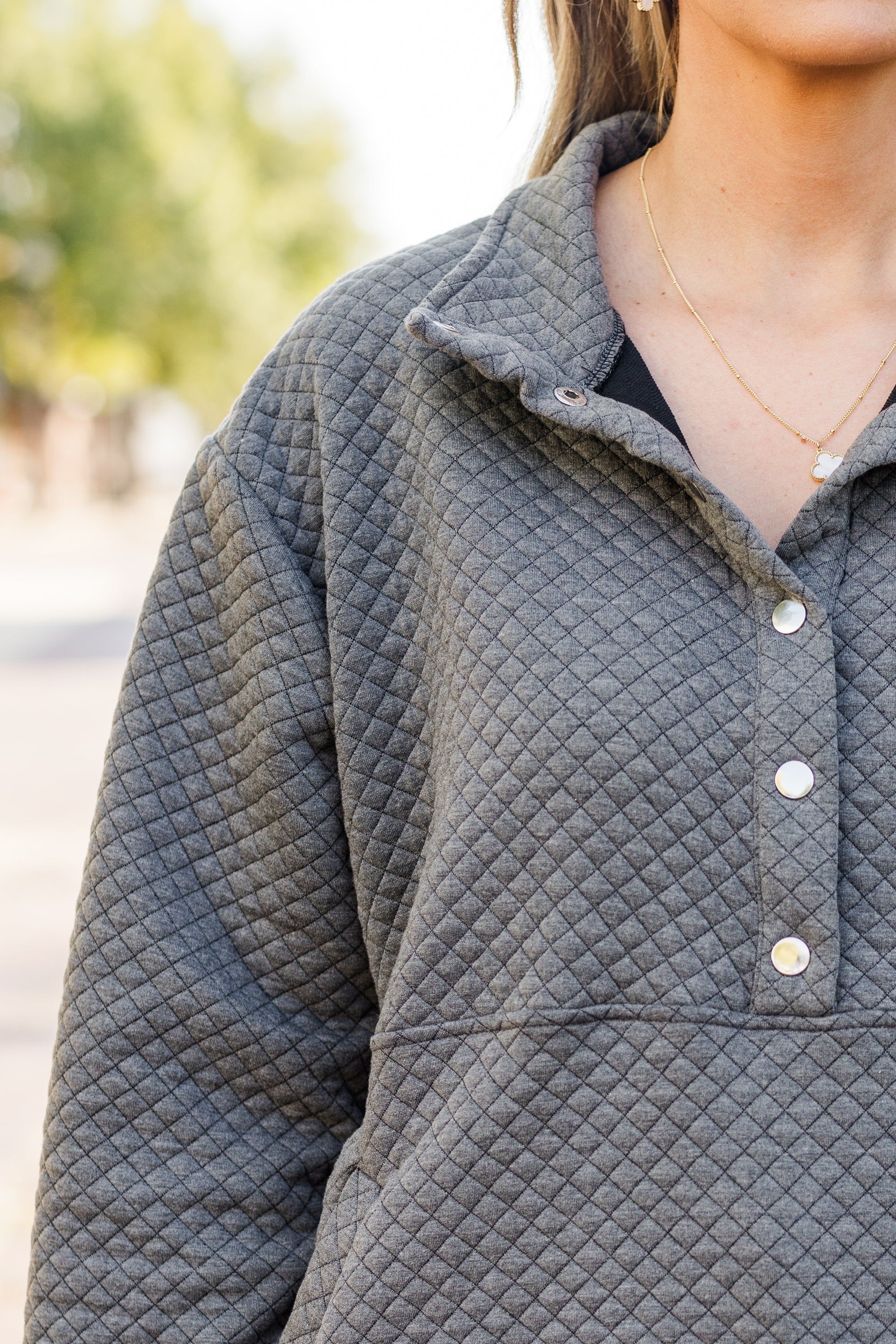 Snuggle Me Up Pullover, Charcoal Gray - Giverhouse