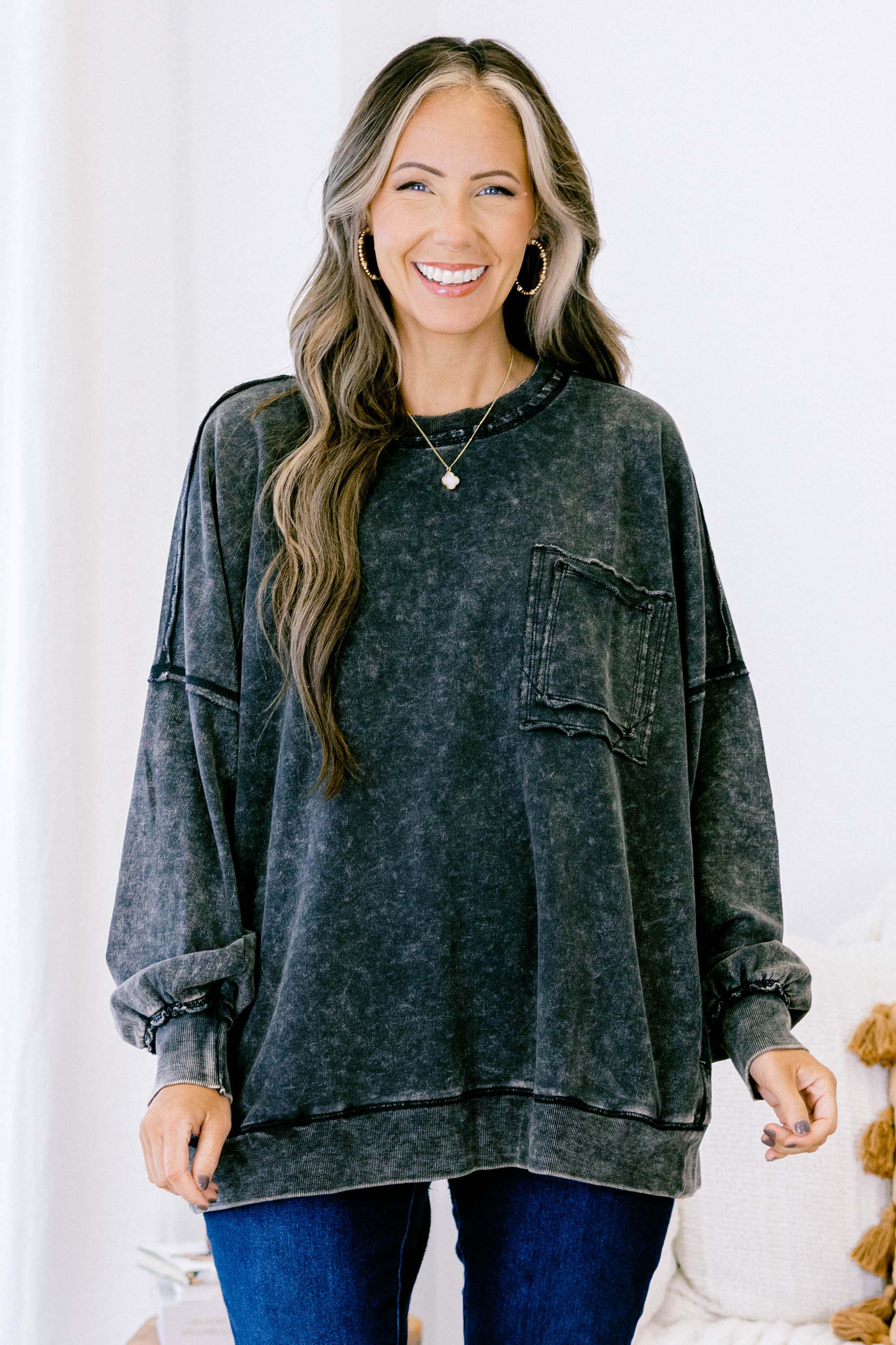 Staying Positive Top, Ash Black - Giverhouse