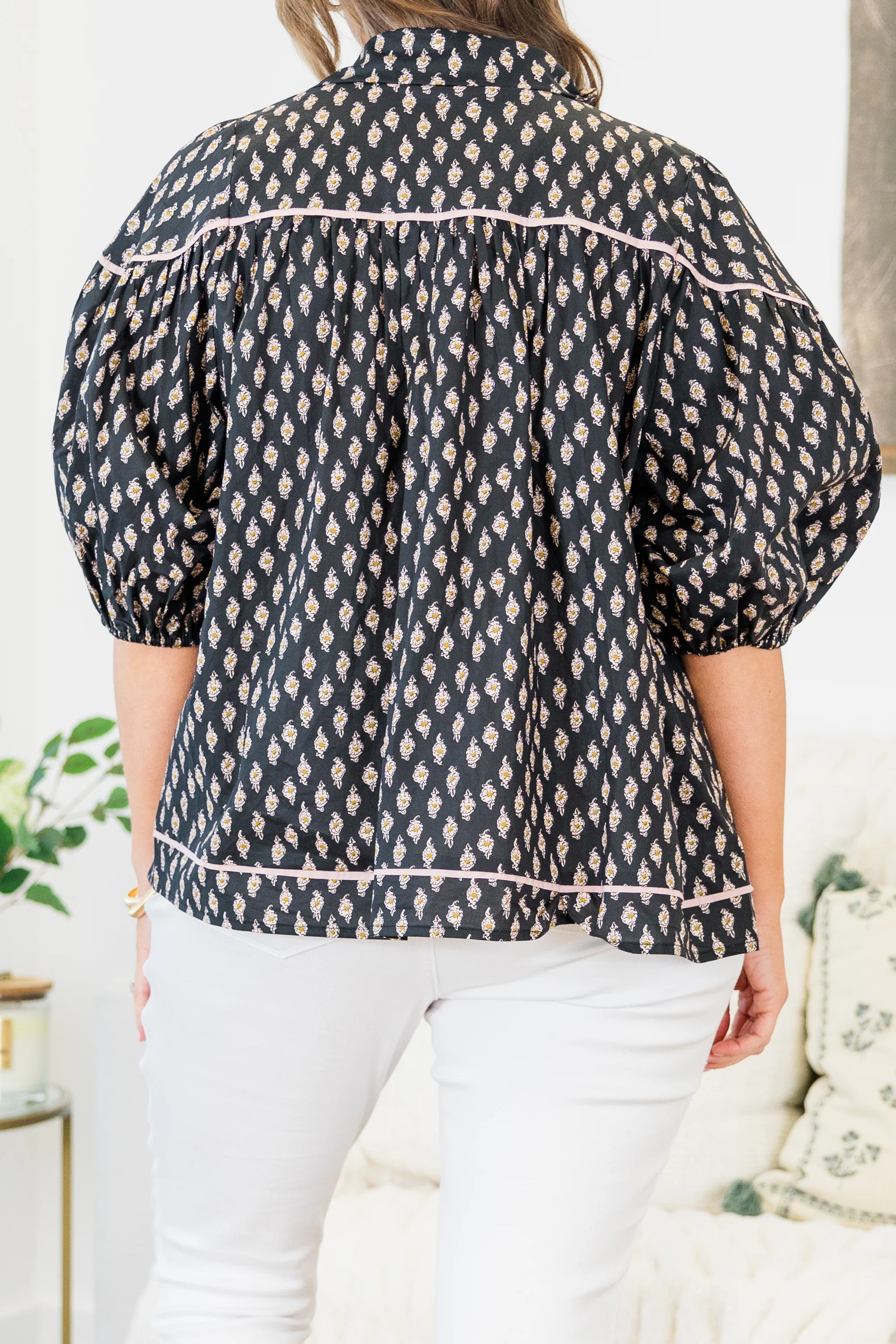Love Is All Around Blouse, Black/Pink - Giverhouse