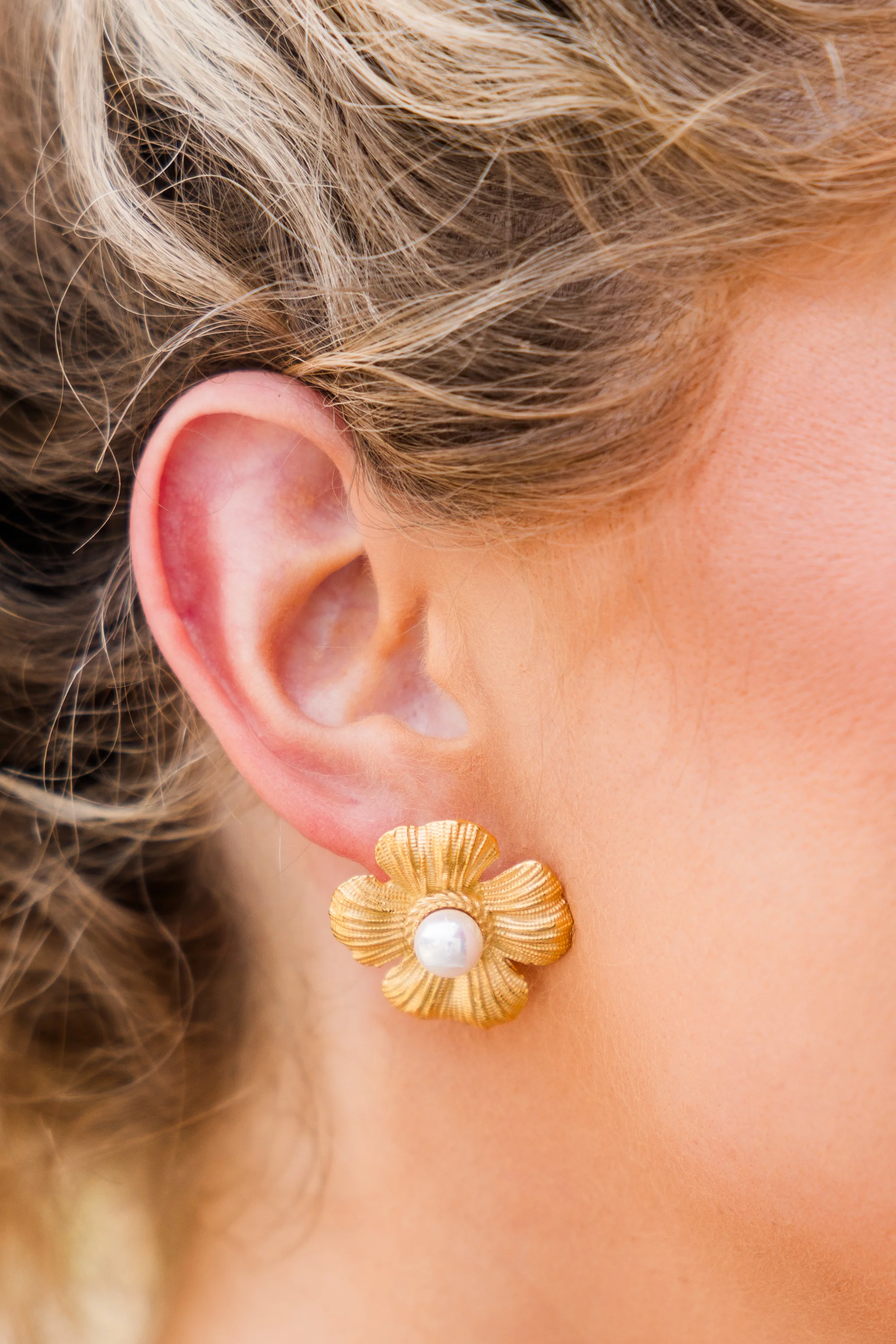 Lauren Kenzie: My Favorite Hello Earrings, Gold - Giverhouse
