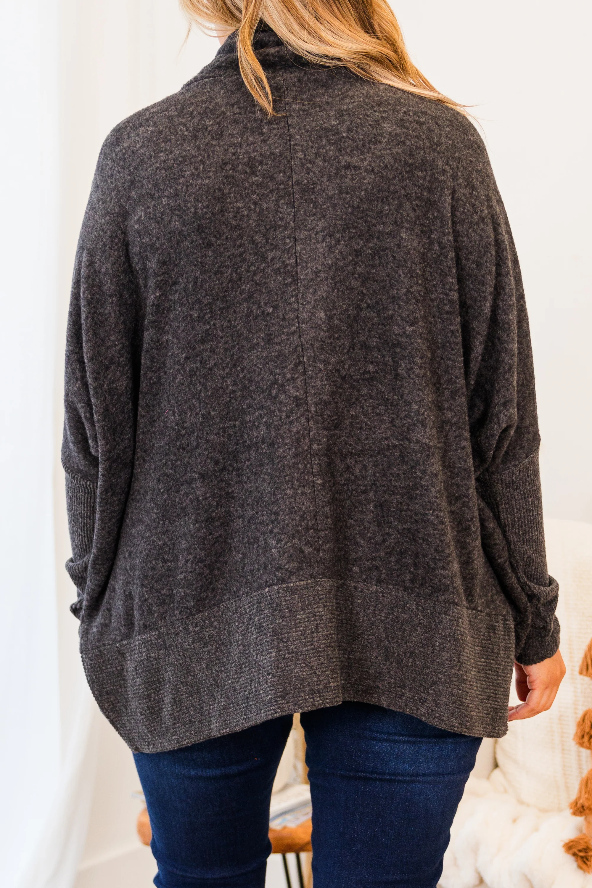 Mind Made Up On You Sweater, Black - Giverhouse