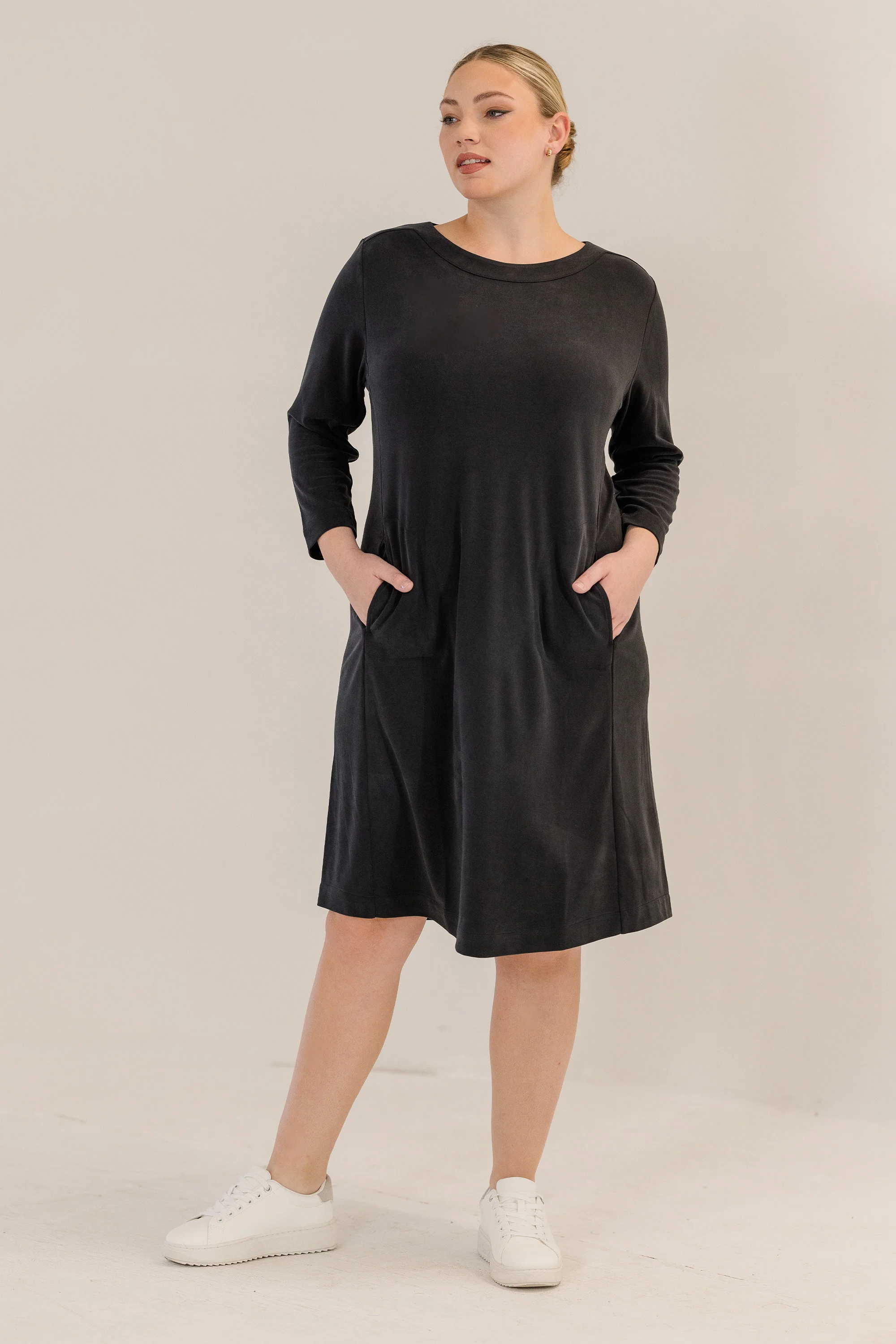 Audrey Boatneck Dress, Black - Giverhouse