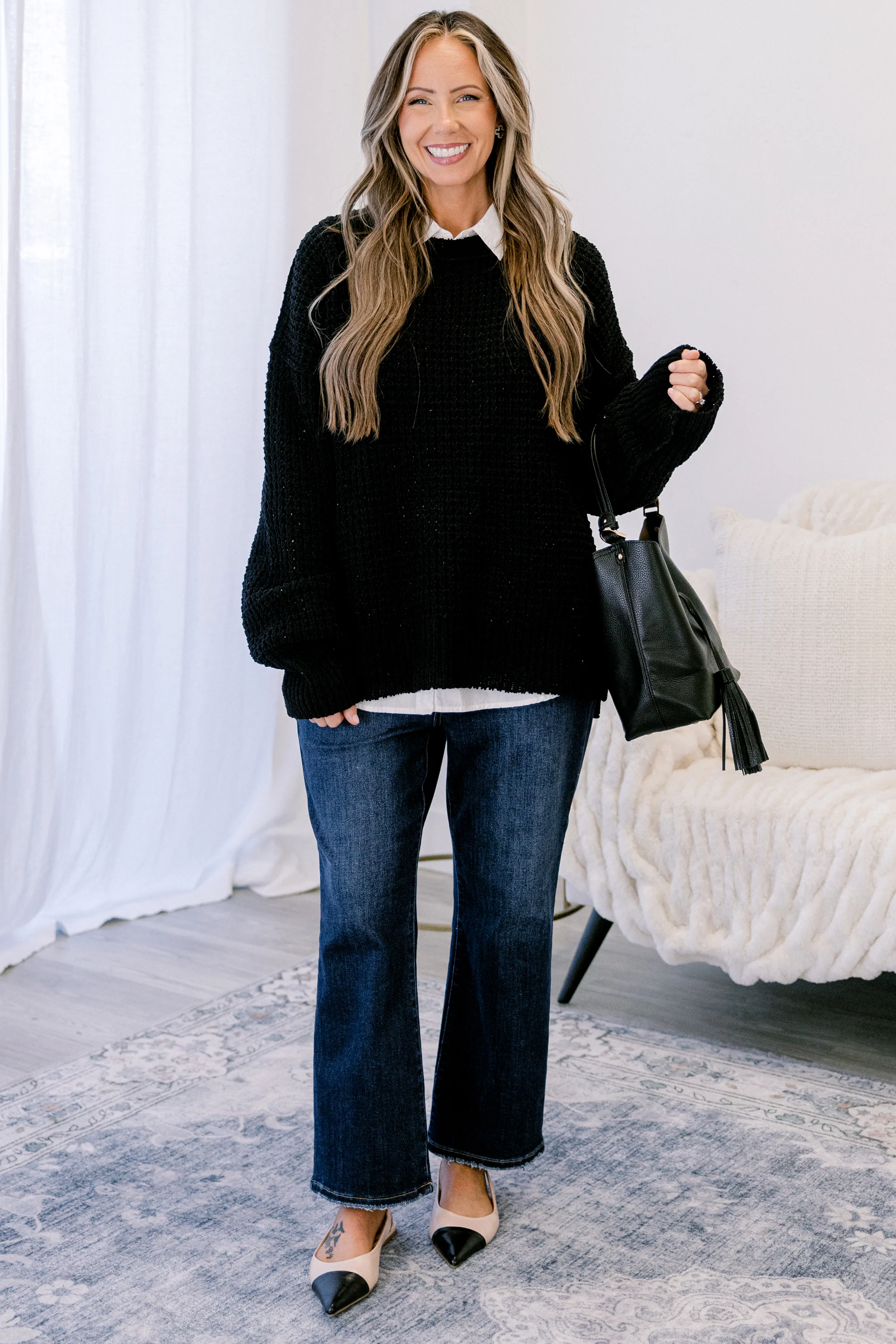 Falling Petals Sweater, Black - Giverhouse