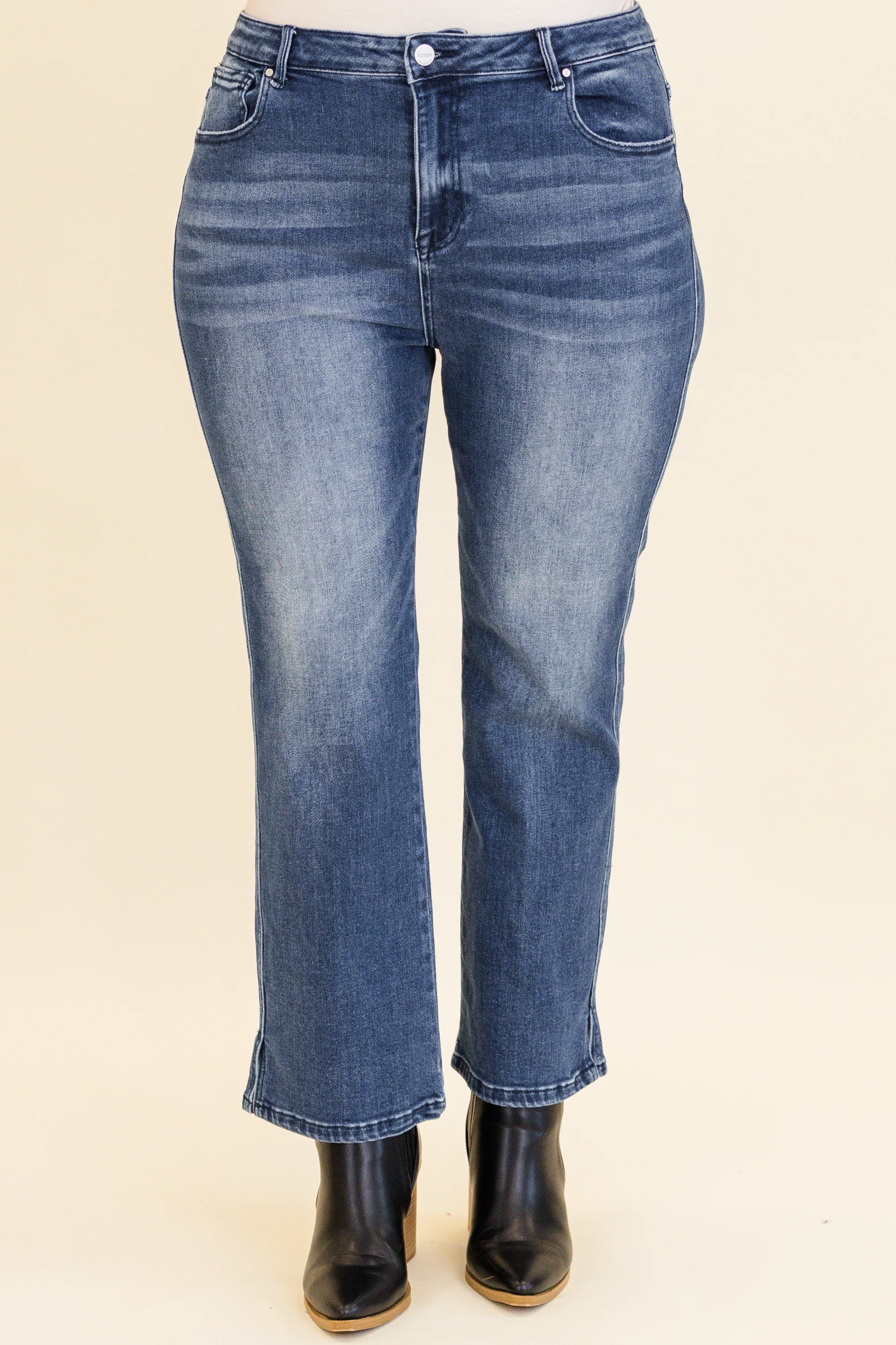 I'm In Charge Jeans, Medium Wash - Giverhouse