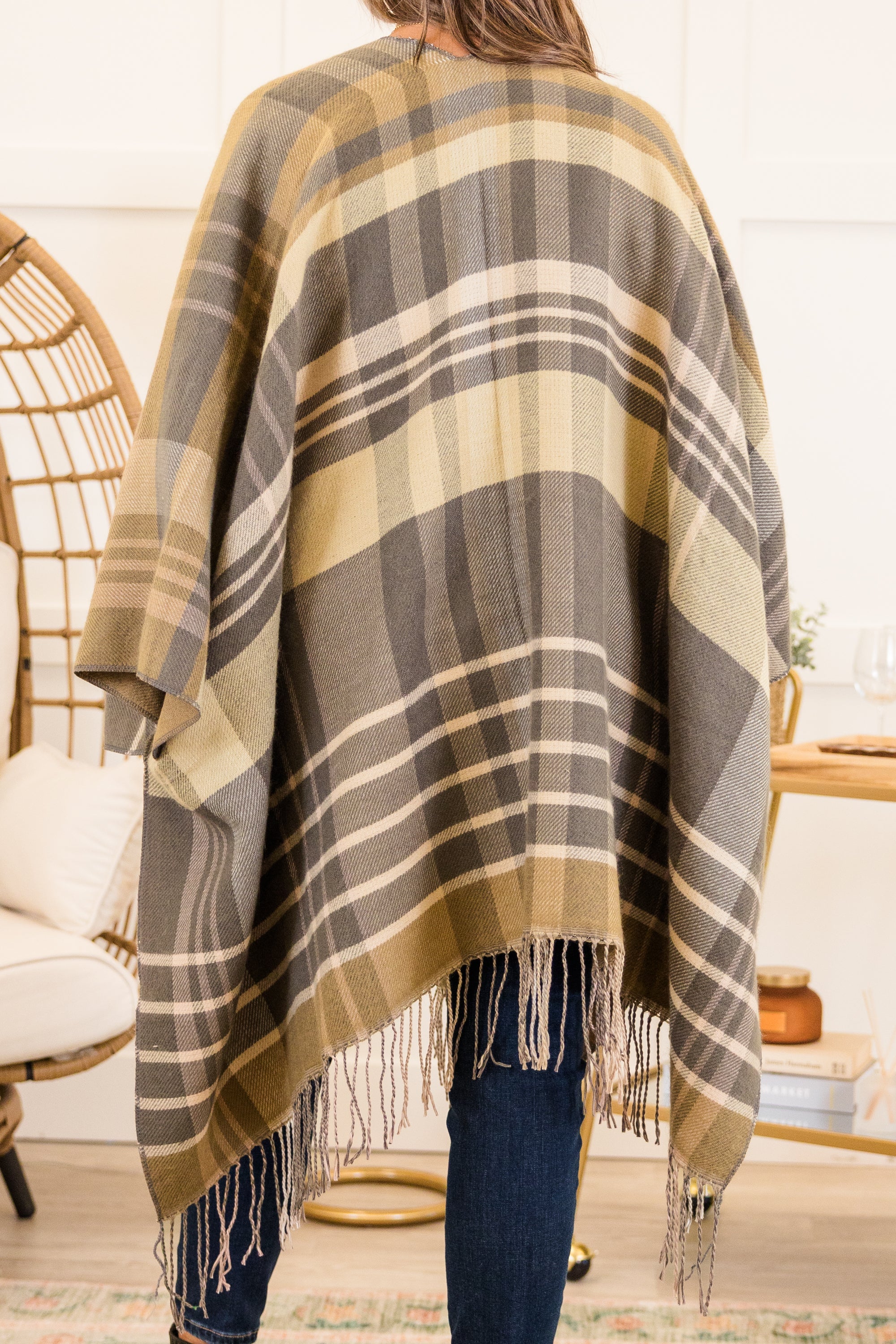 Woolen Whisper Poncho, Gray - Giverhouse