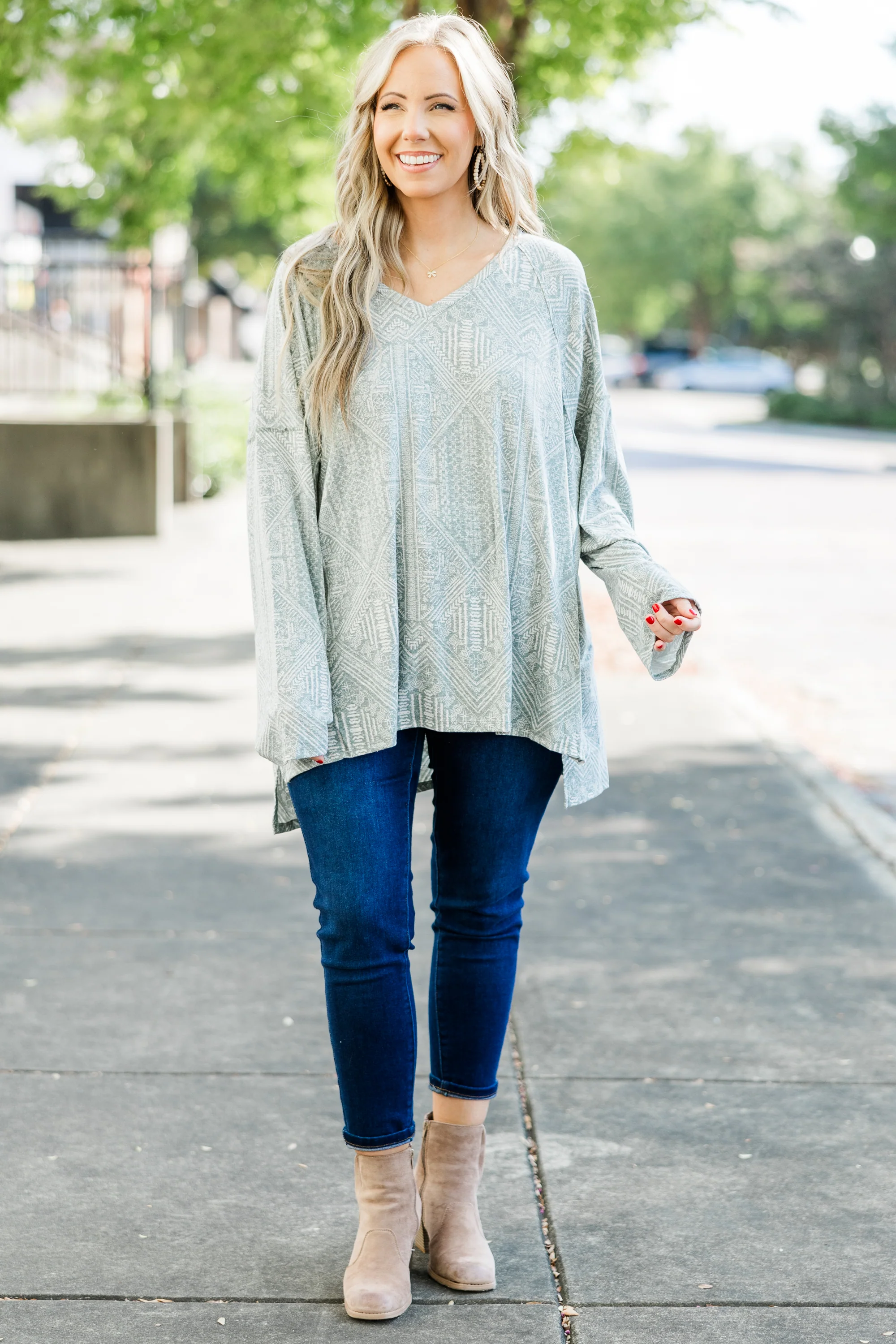 Full Of Charm Top, Sage - Giverhouse