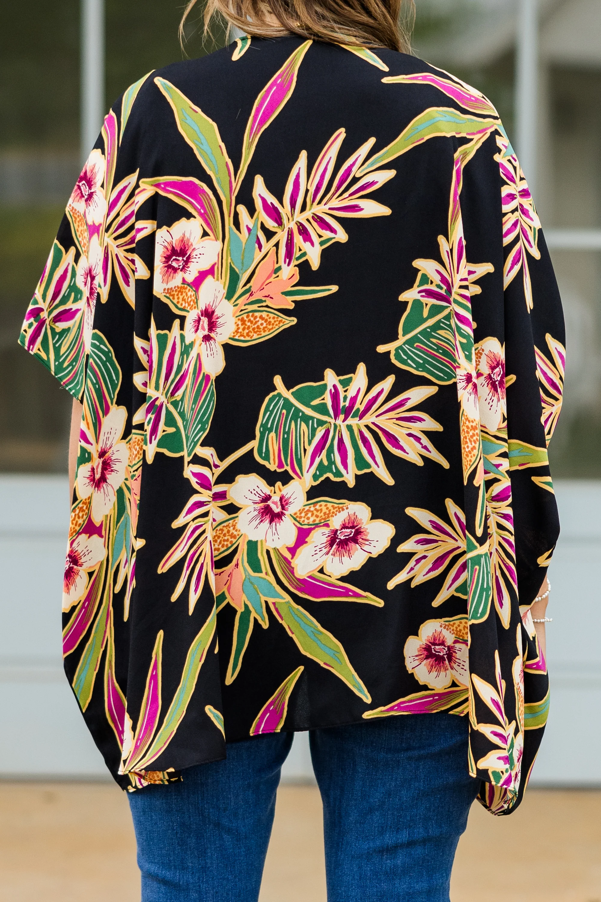 Island Breeze Kimono, Black Floral - Giverhouse