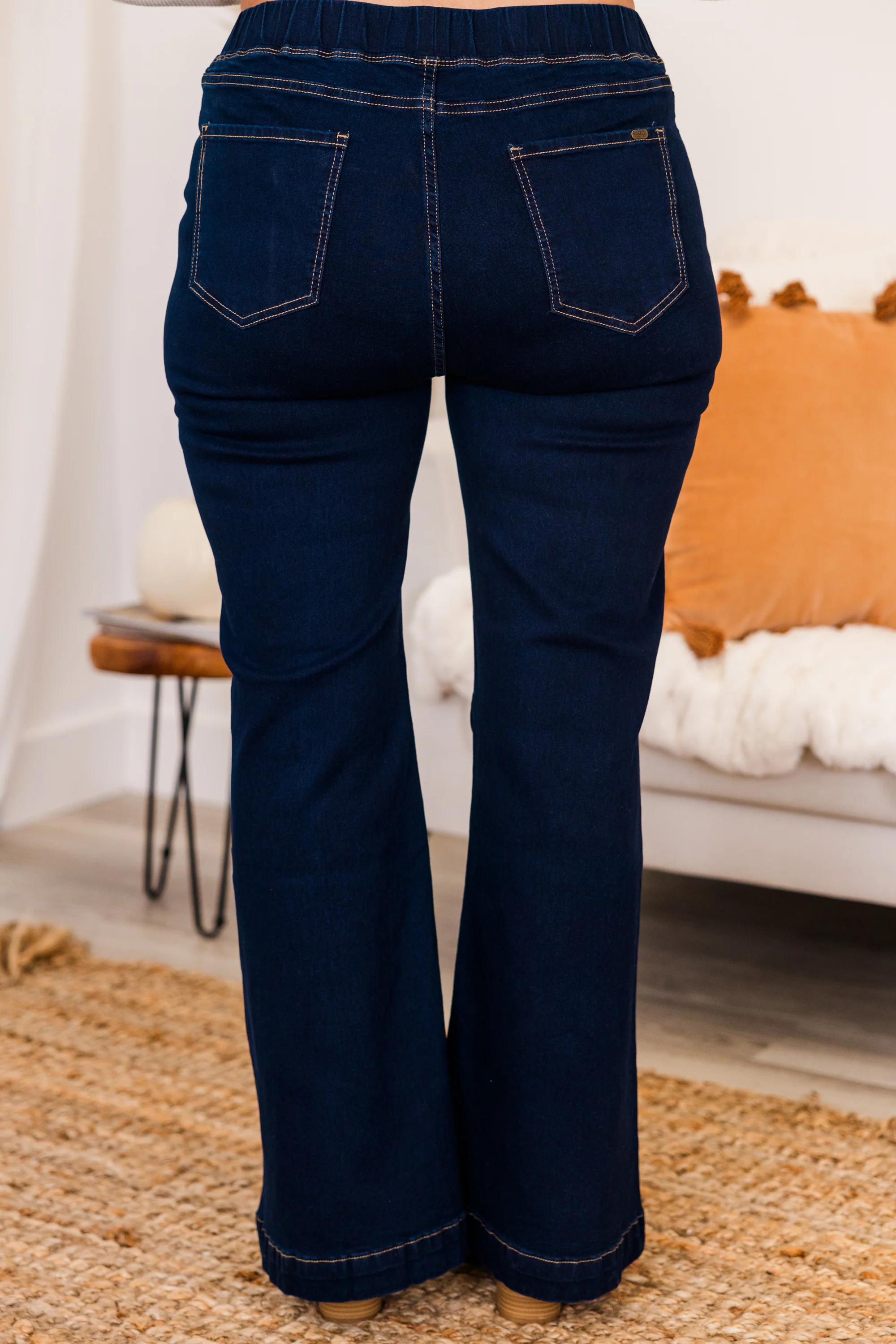 Dare To Flare Jeans, Super Dark Wash - Giverhouse