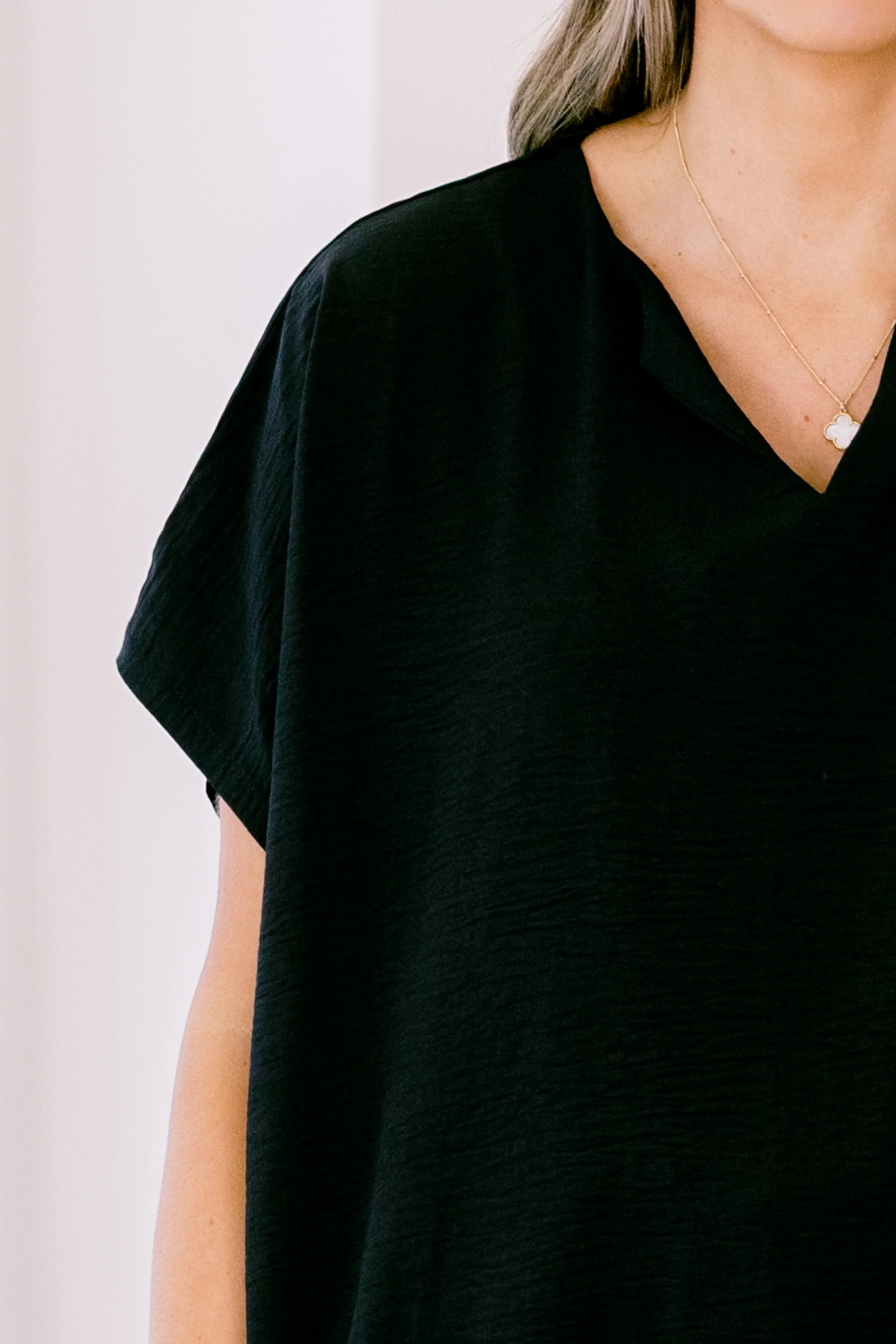 Wondering About You Top, Black - Giverhouse