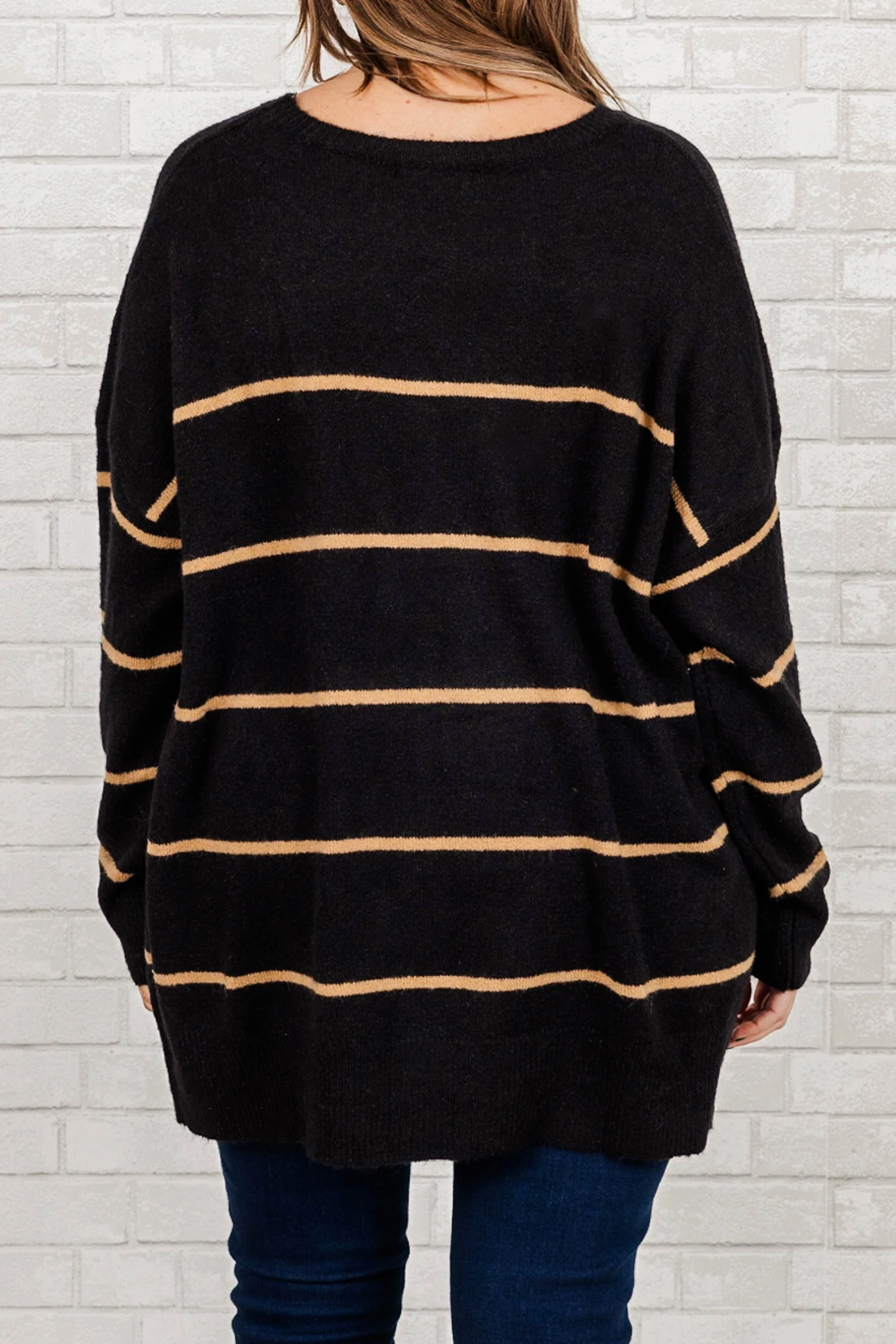 Slumber Party Sweater, Black-Brown - Giverhouse