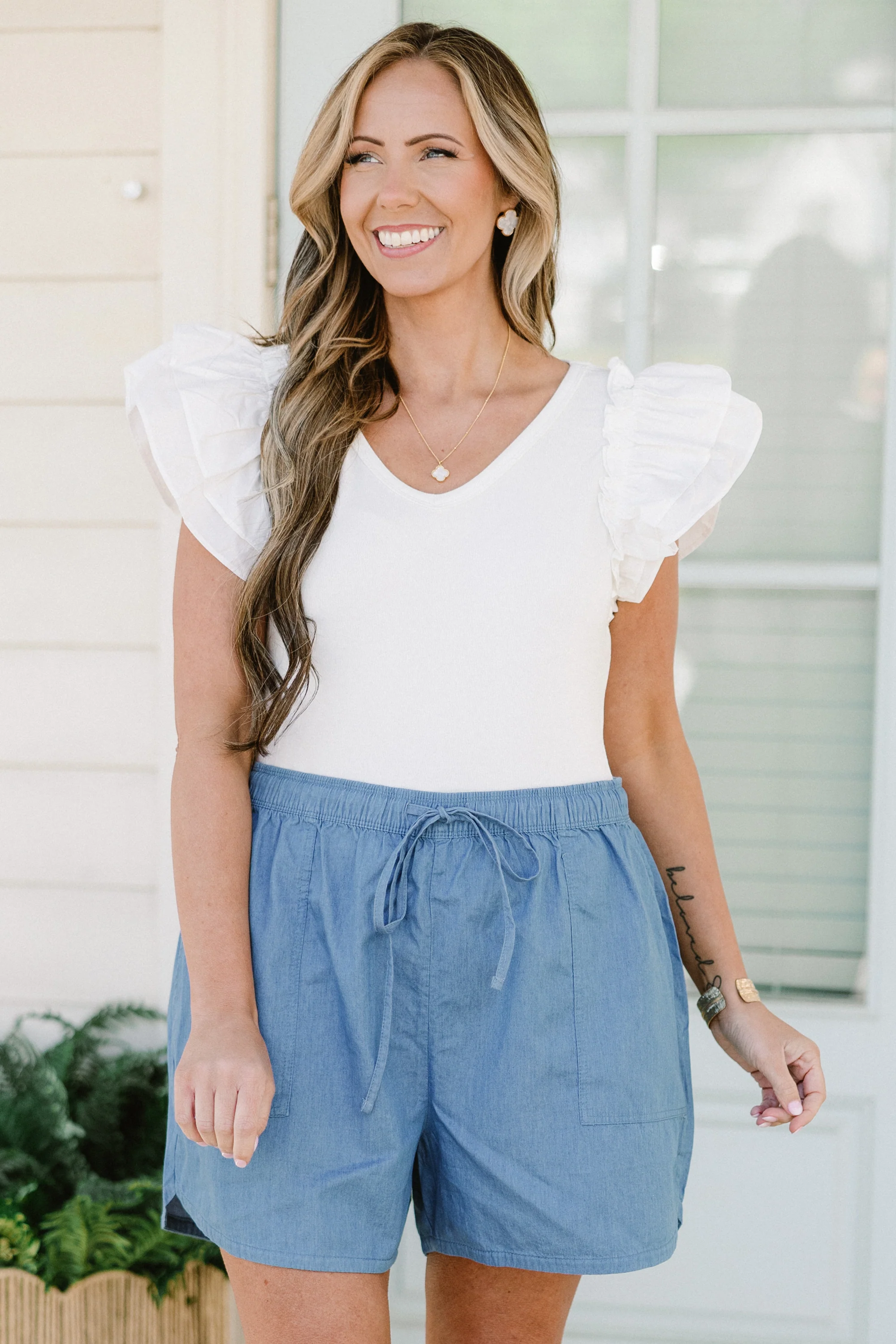 Livin' Life Fully Shorts, Light Denim - Giverhouse