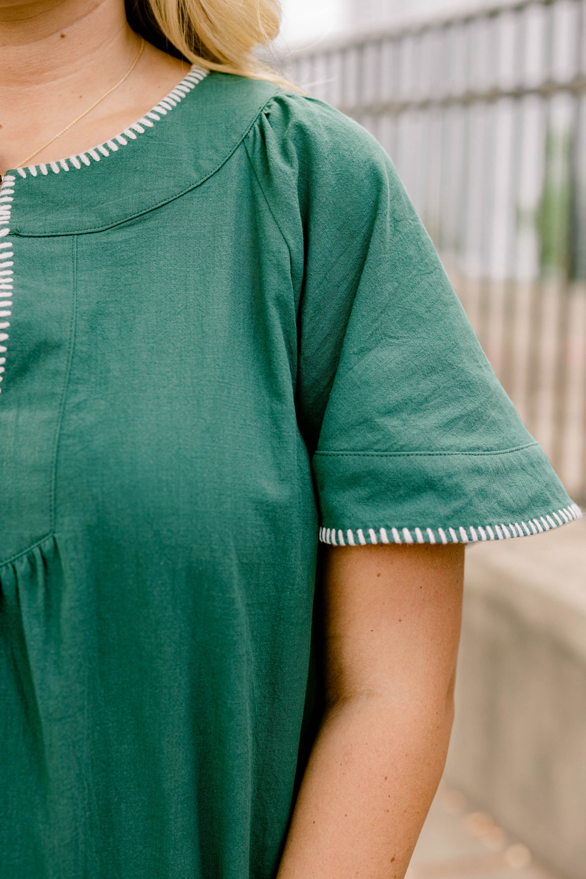 Going The Right Way Dress, Hunter Green - Giverhouse