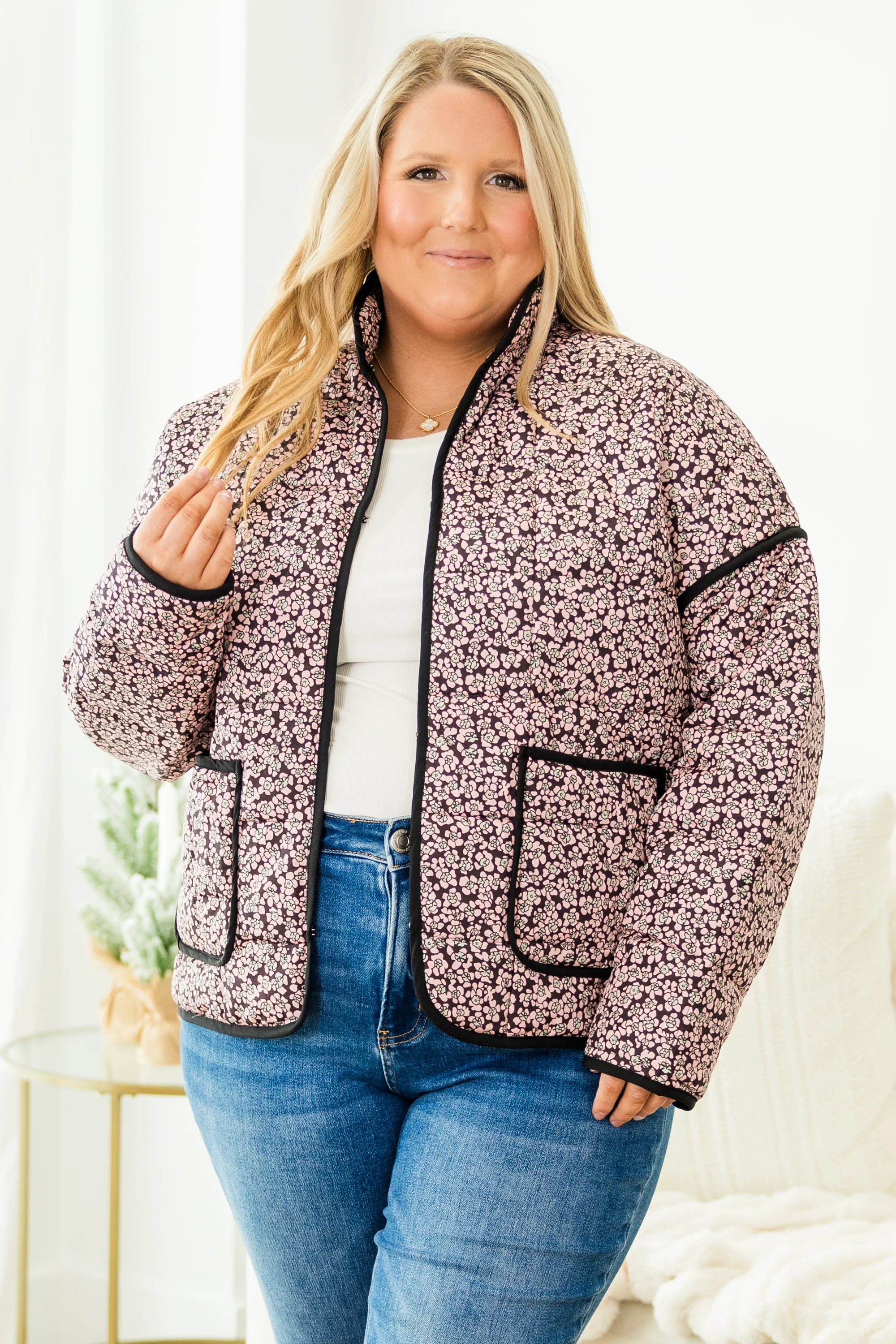 Cozy Meadow Jacket, Black - Giverhouse