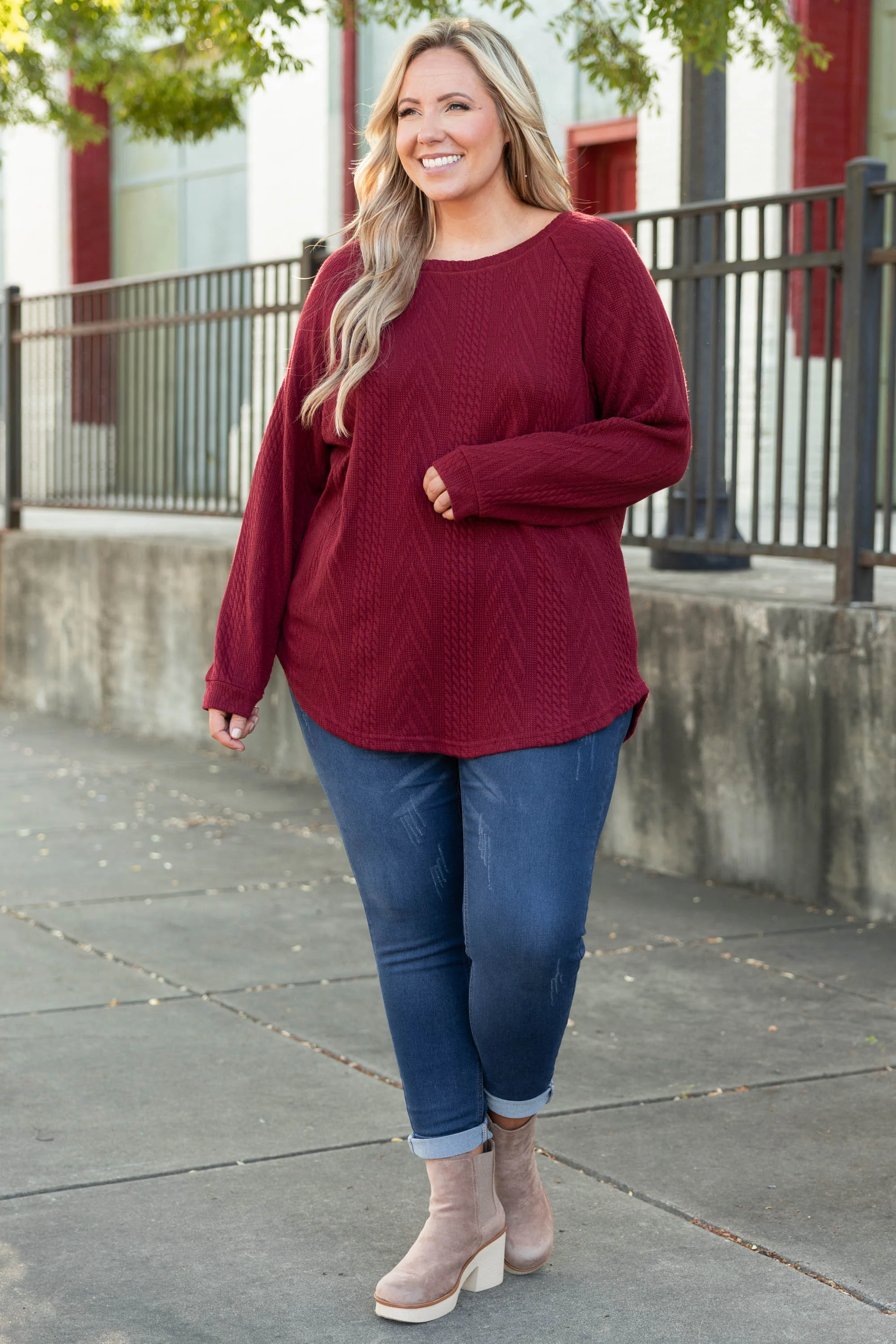 Slouchy Cableknit, Wine - Giverhouse