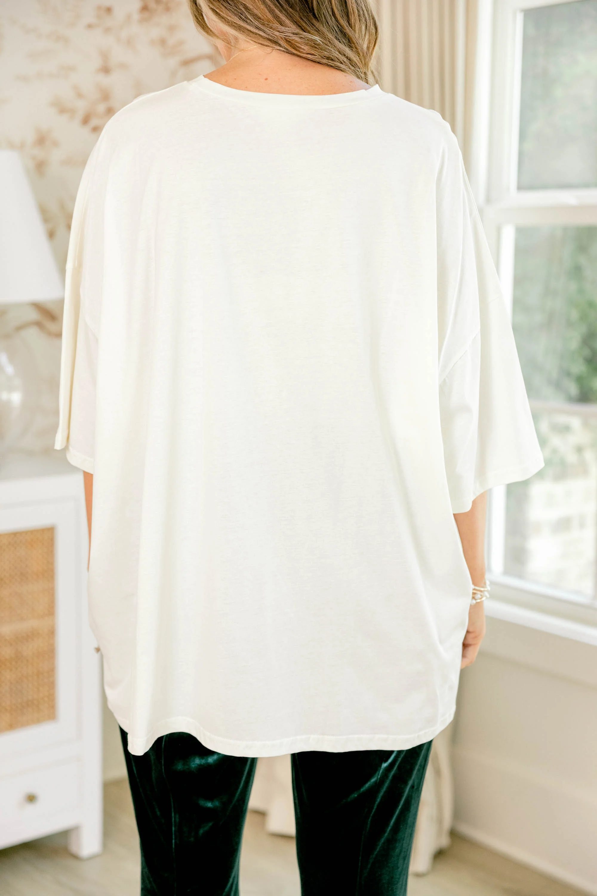 Presents For Me Please Boyfriend Tee, Ivory - Giverhouse