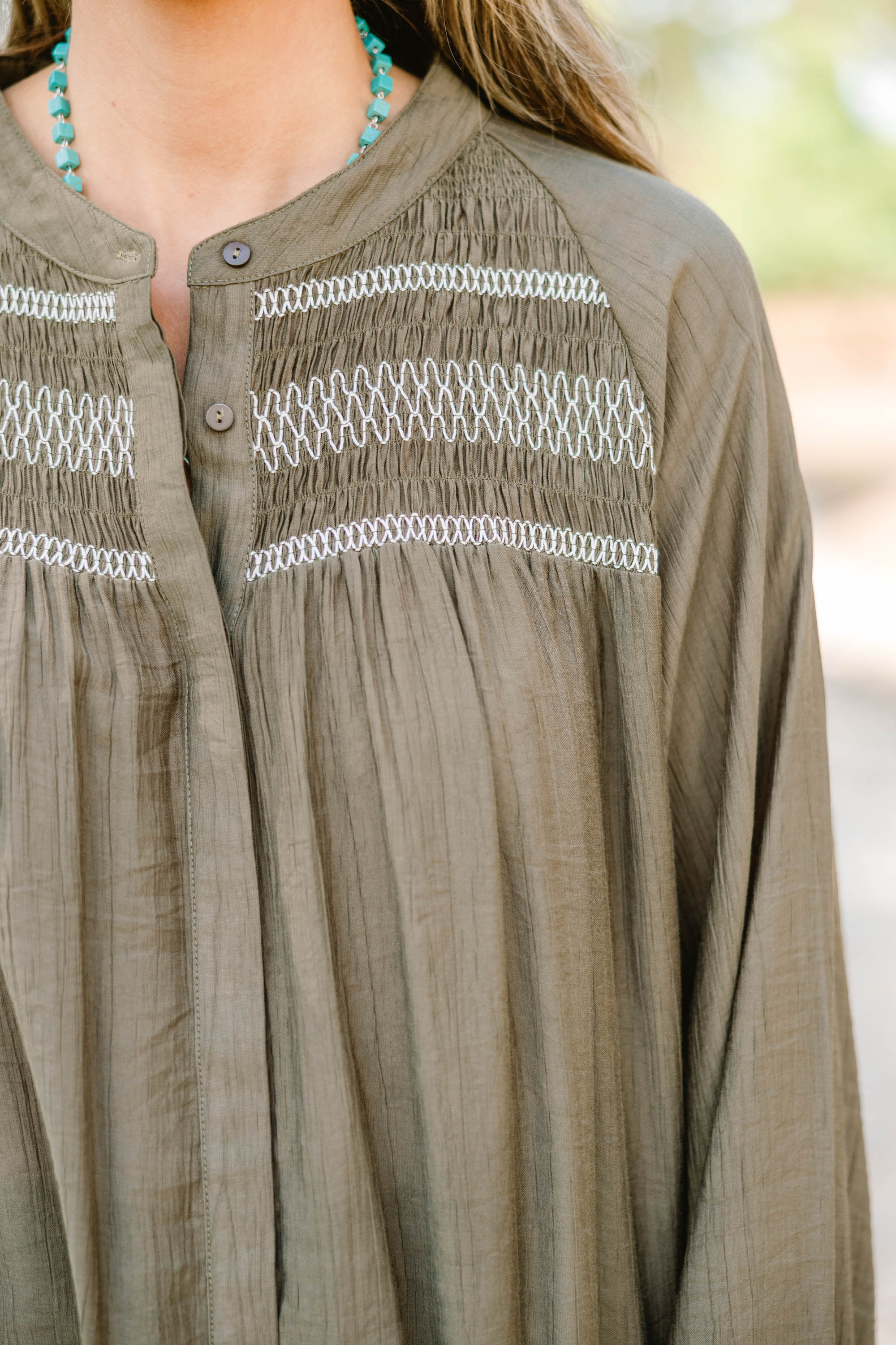 Jumping Ahead Top, Olive - Giverhouse