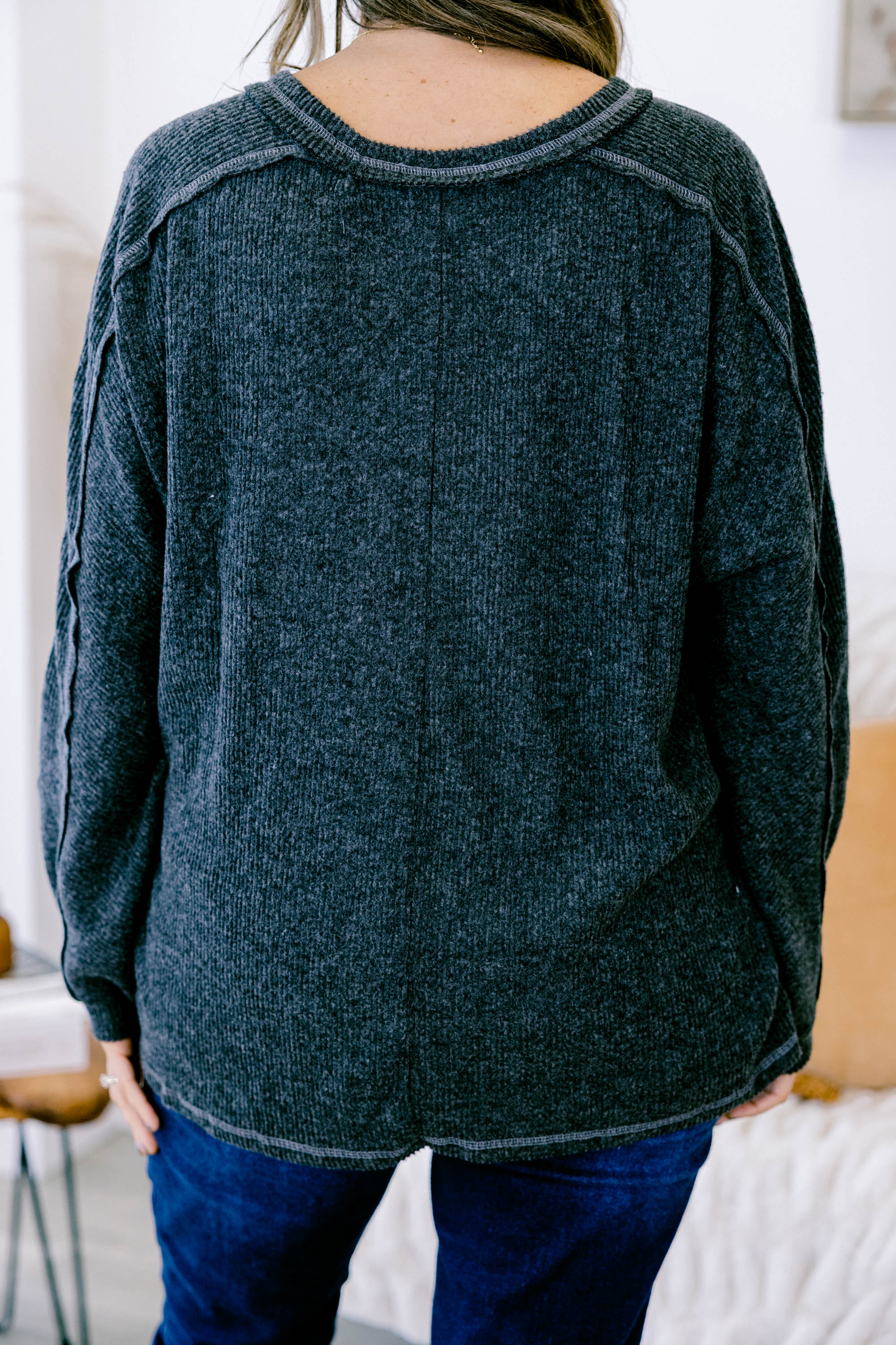 Just Move Along Top, Black - Giverhouse