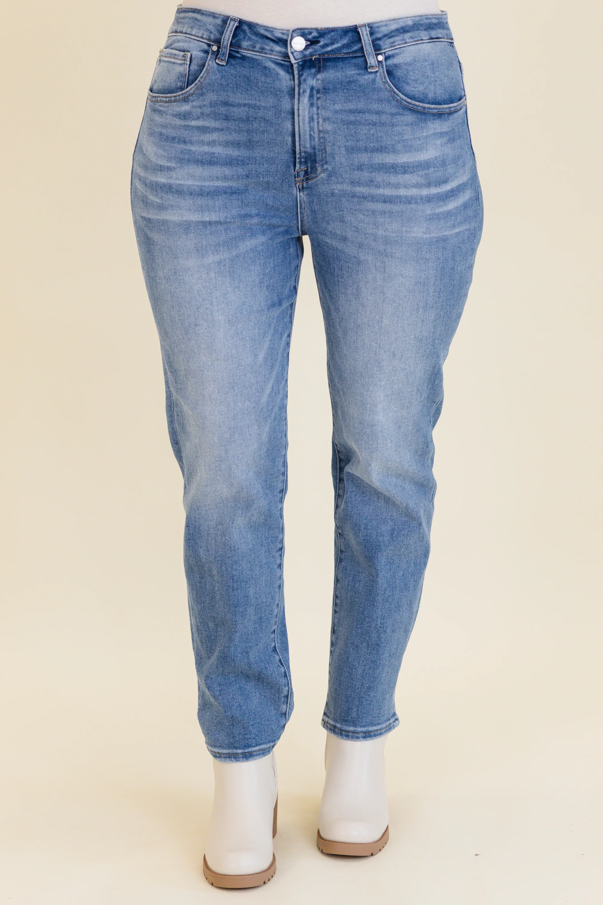 Treat You Better Jeans, Medium Wash - Giverhouse