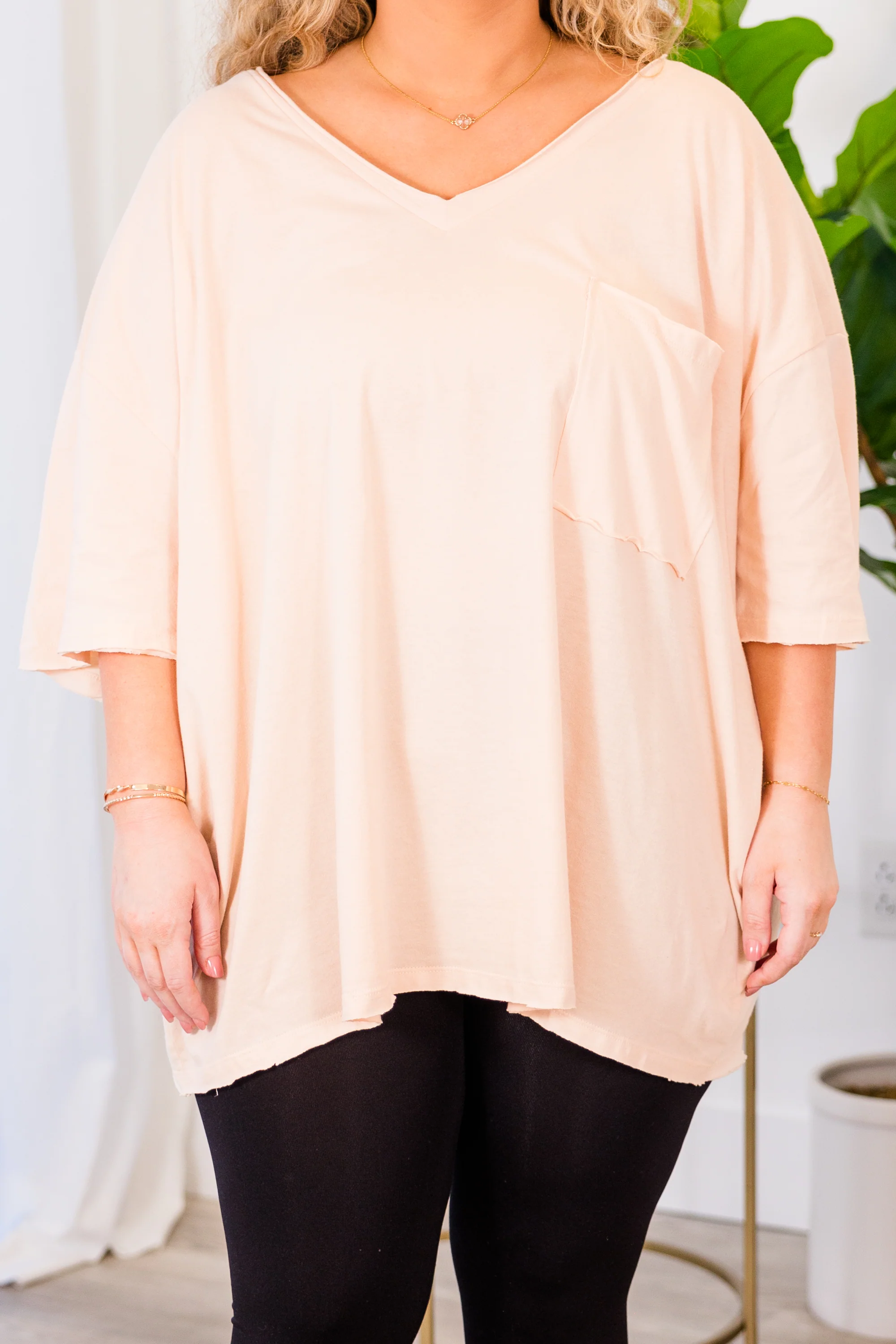 Dancing In The Mirror Top, Cream Peach - Giverhouse