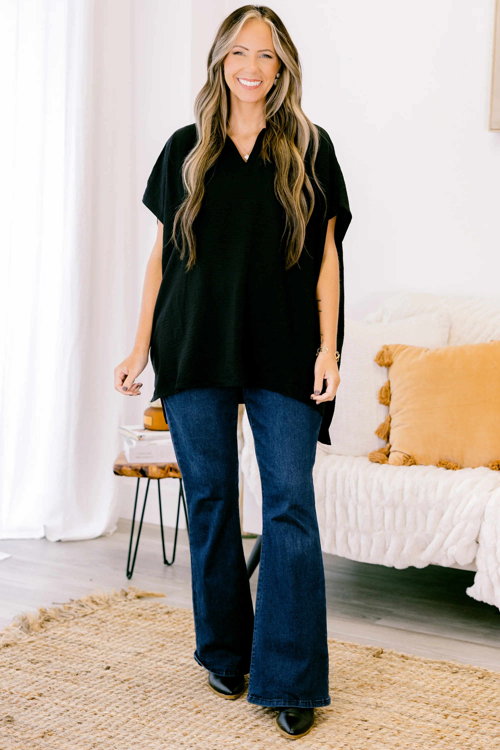 Wondering About You Top, Black - Giverhouse