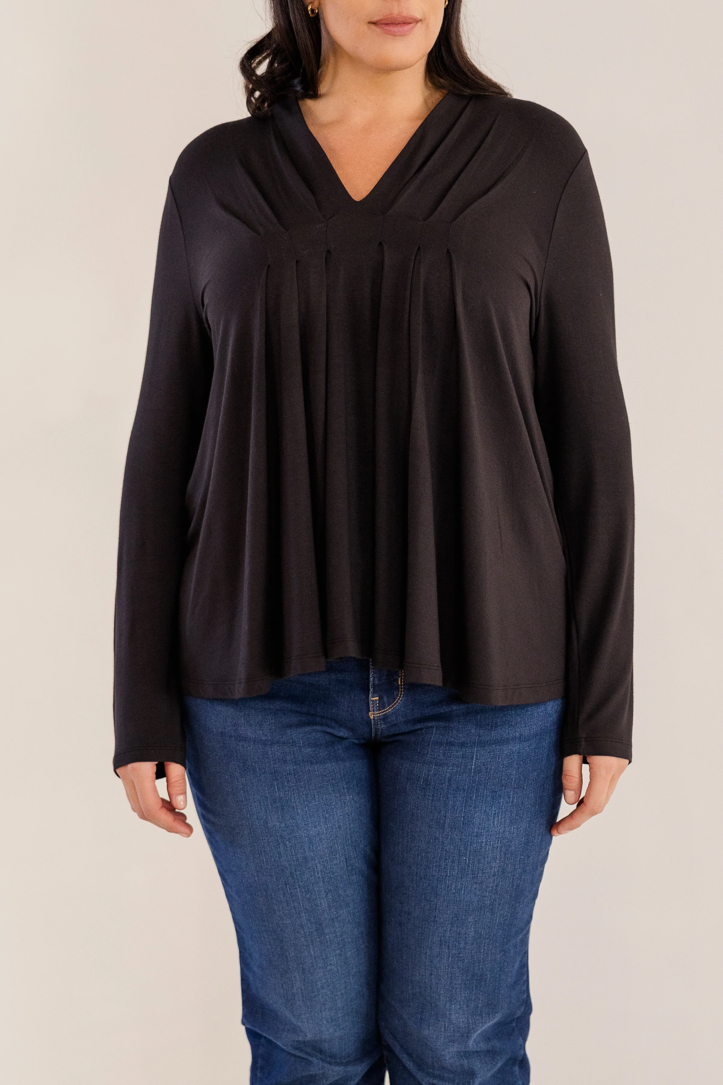 Mercer Front Pleat Top, Black - Giverhouse