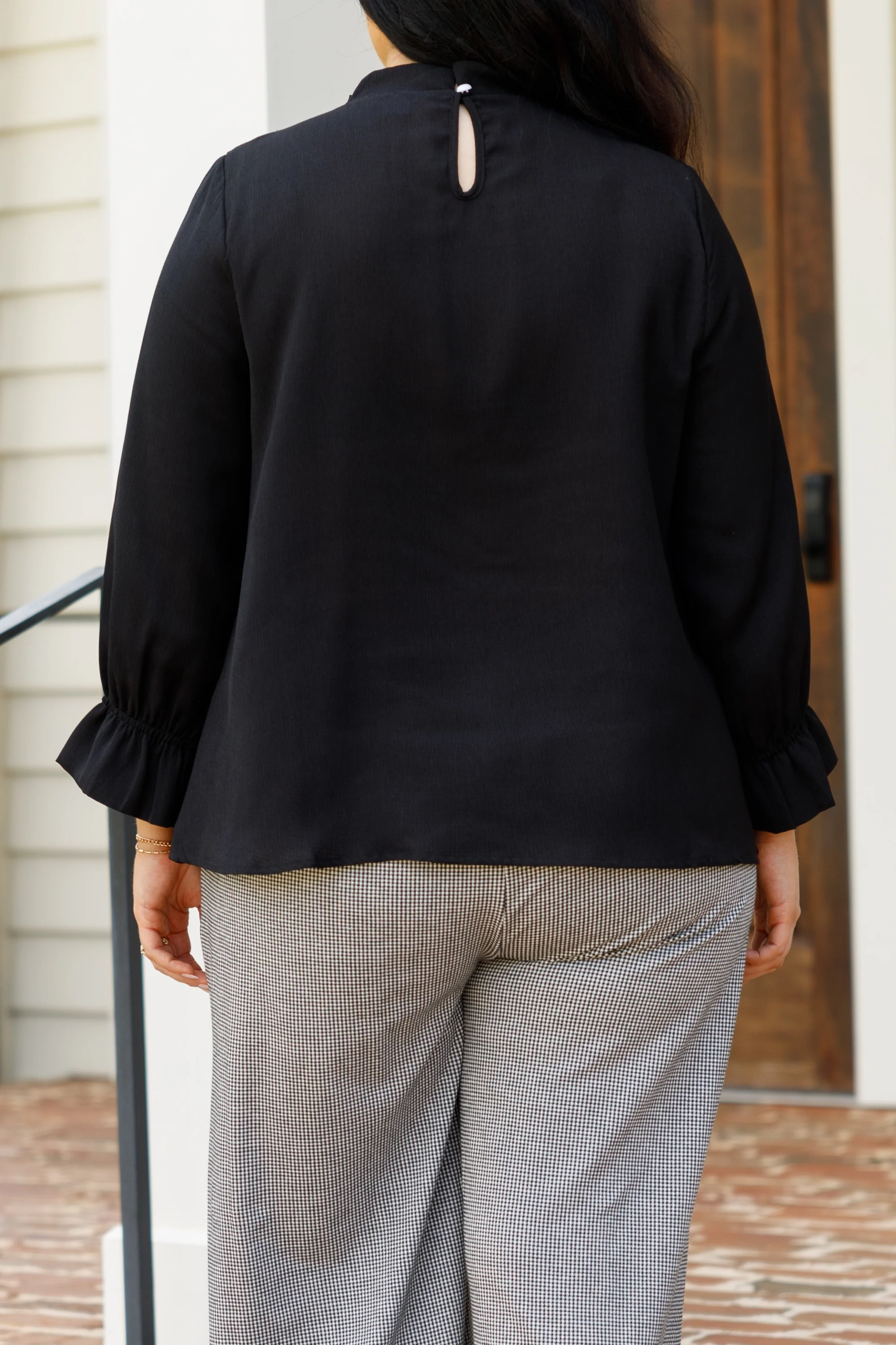 Middle Of Somewhere Top, Black - Giverhouse