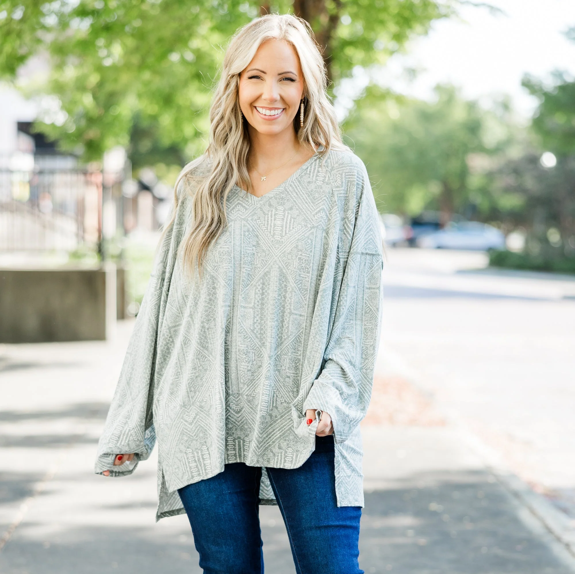 Full Of Charm Top, Sage - Giverhouse