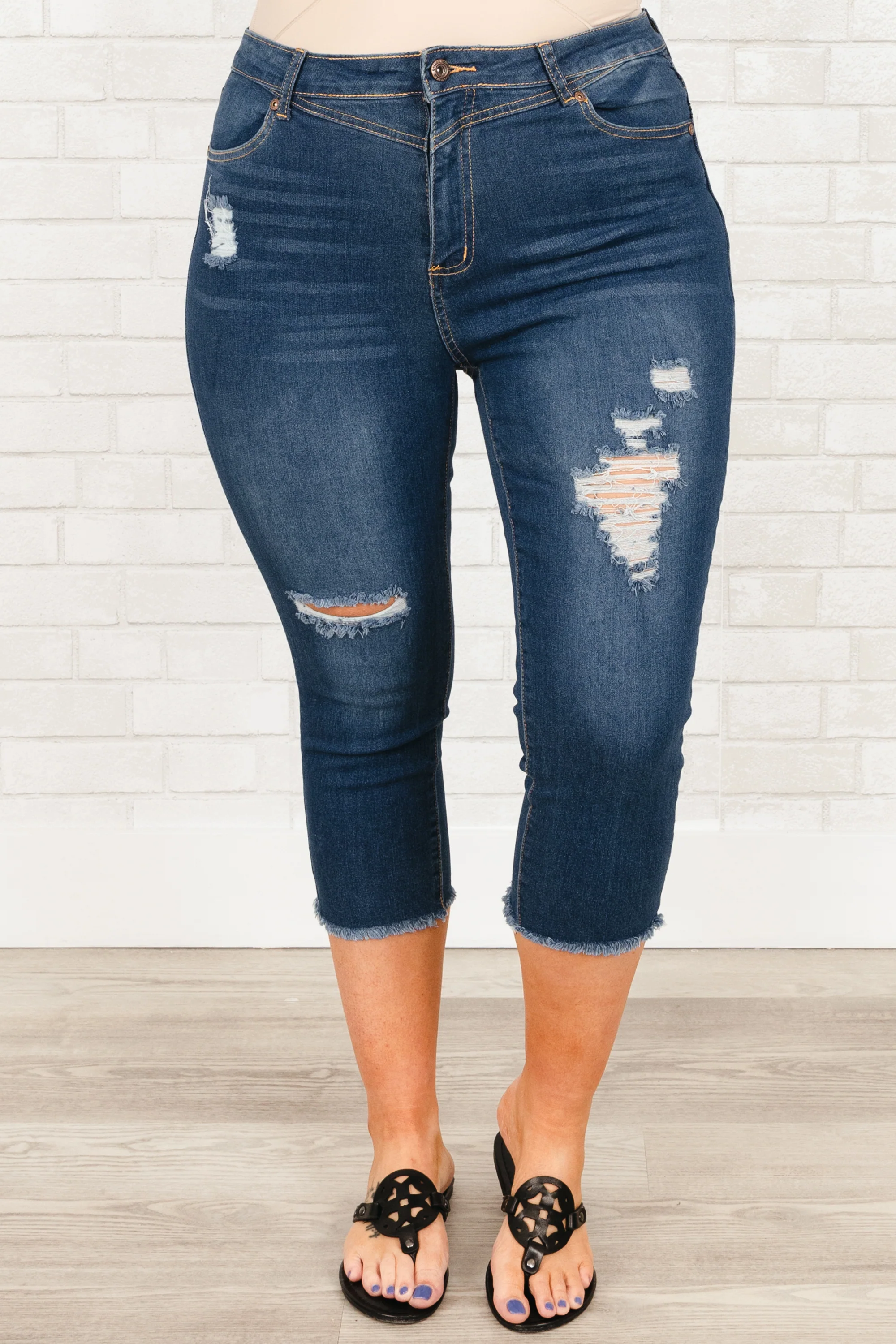 Got Me Walking Capris, Medium - Giverhouse