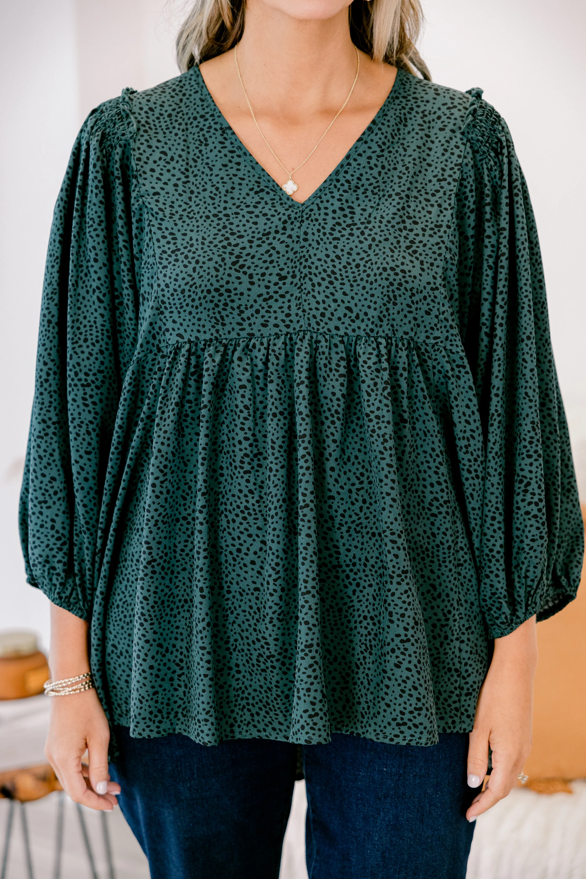 Looking For A Message Top, Green - Giverhouse