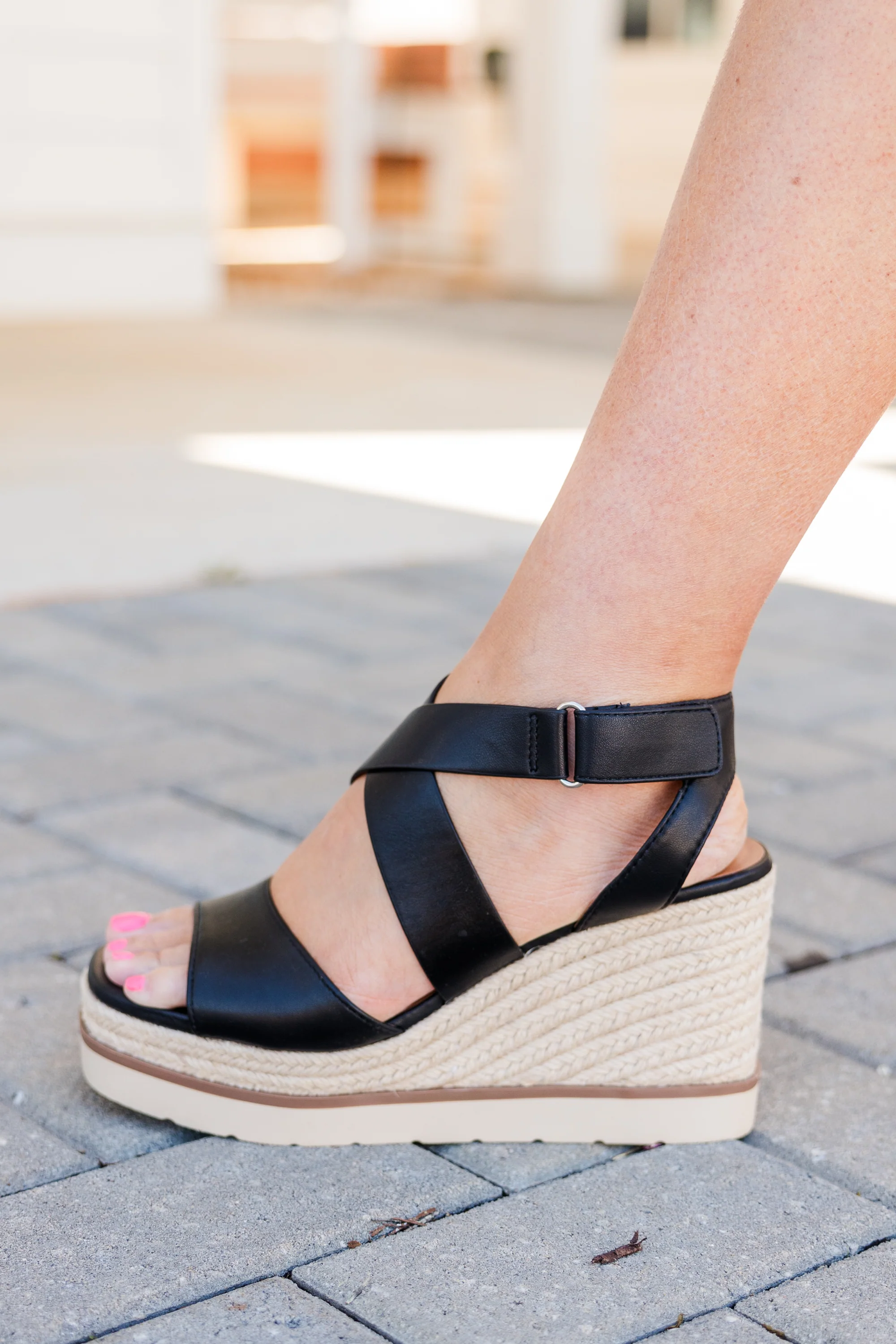 VIP Situation Wedges, Black - Giverhouse