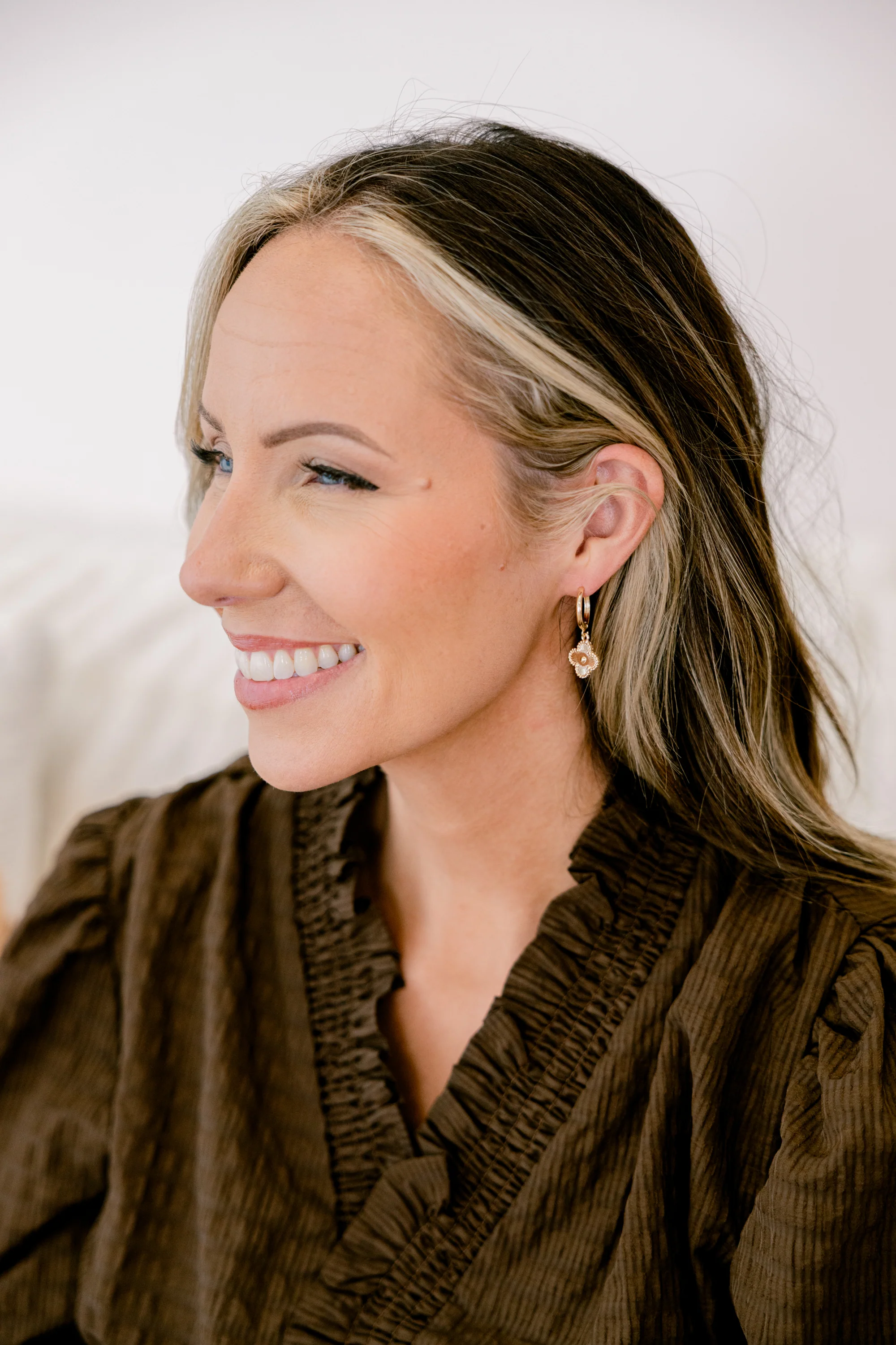 Over In Clover Earrings, Gold - Giverhouse