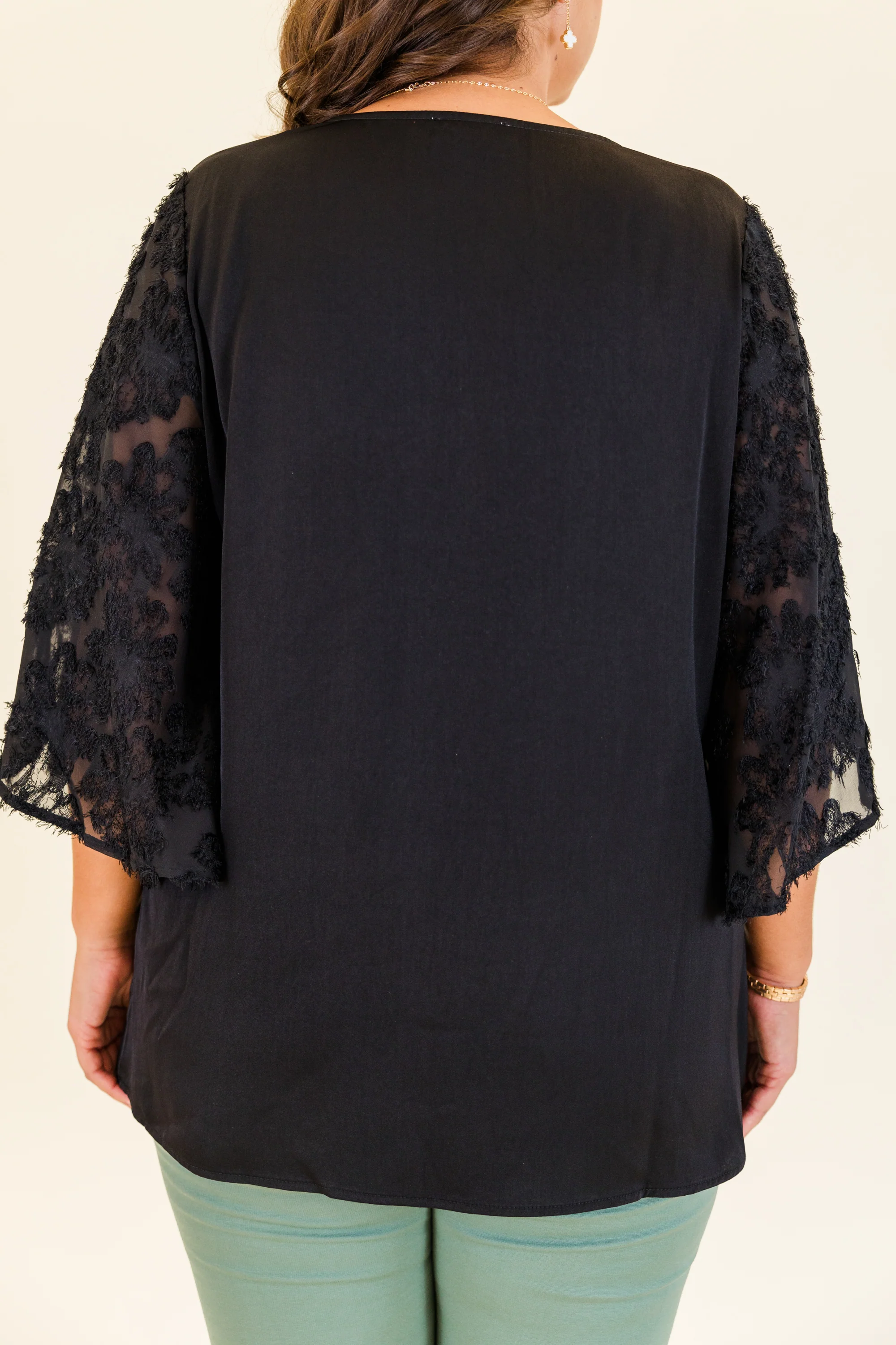 Mysteries At Midnight Top, Black - Giverhouse