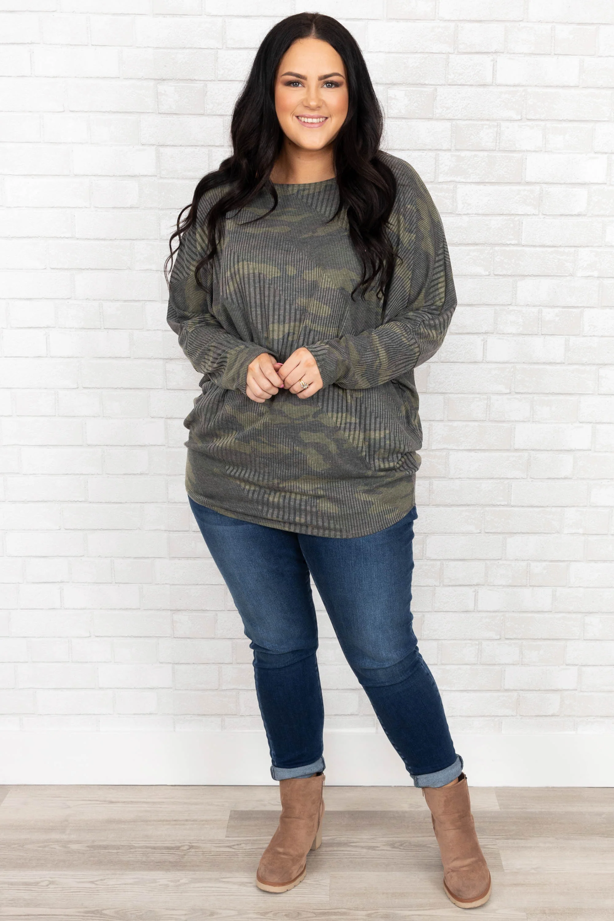Cute Hideaway Top, Camo - Giverhouse