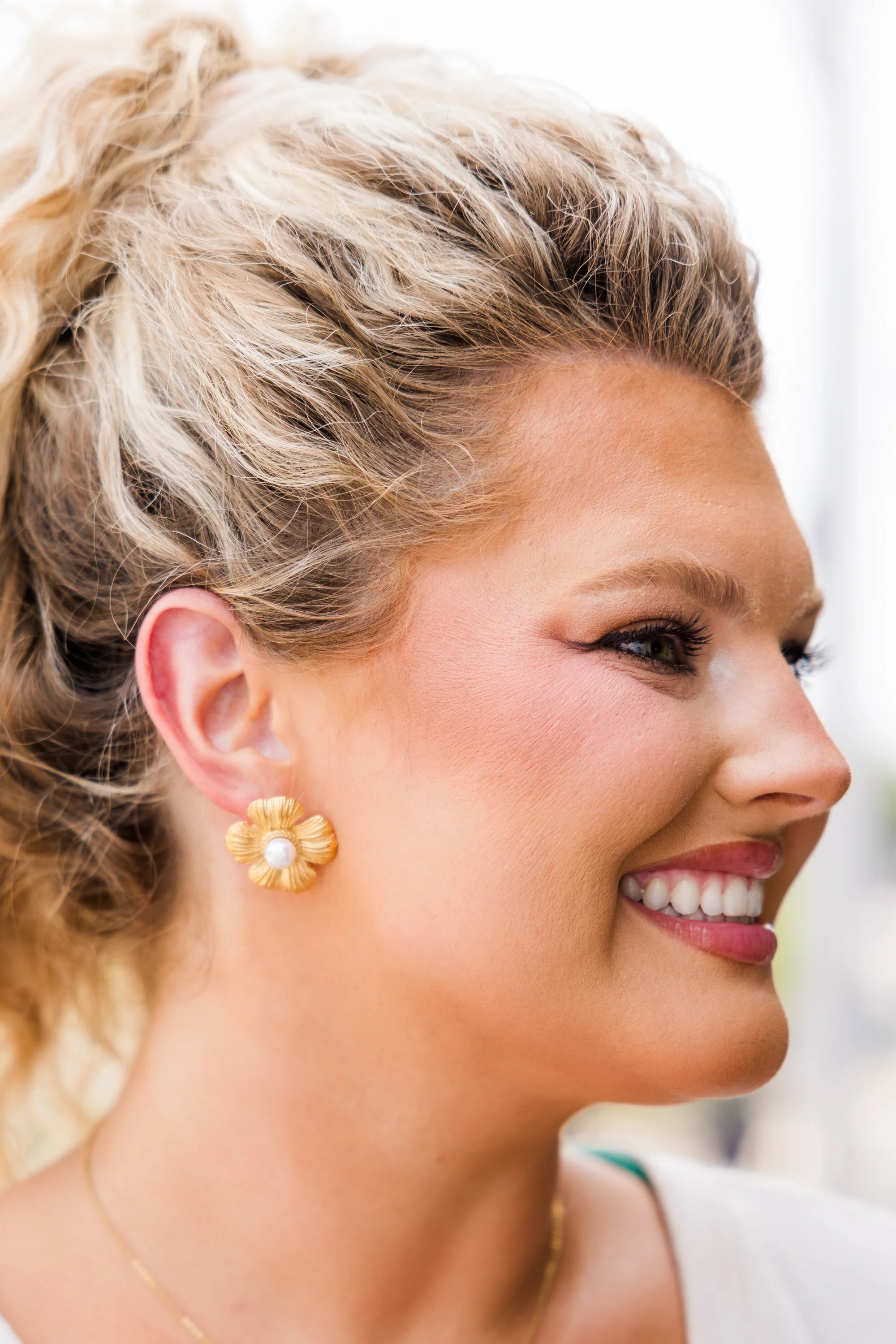 Lauren Kenzie: My Favorite Hello Earrings, Gold - Giverhouse