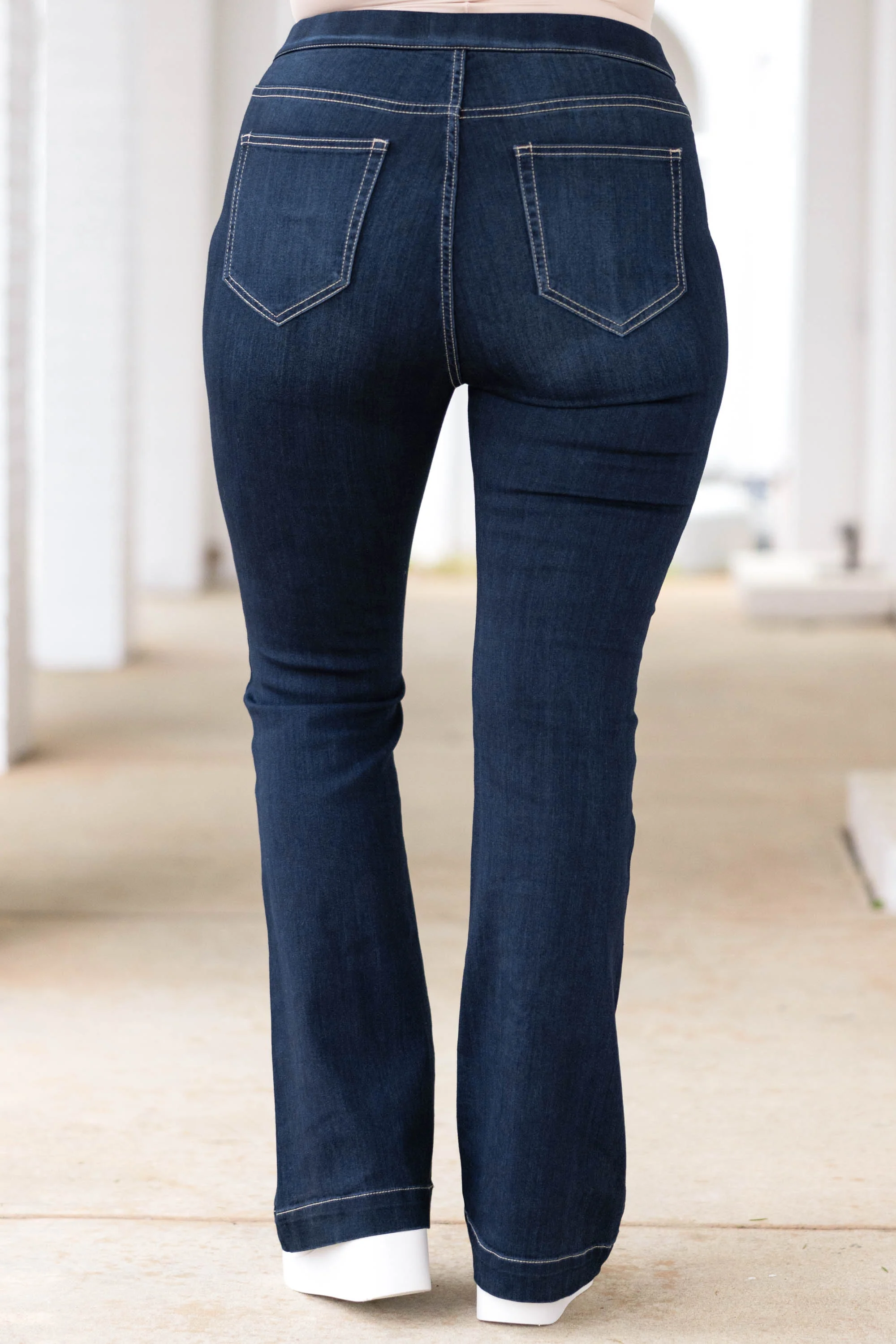 Keep Me Busy Jeggings, Dark Wash - Giverhouse