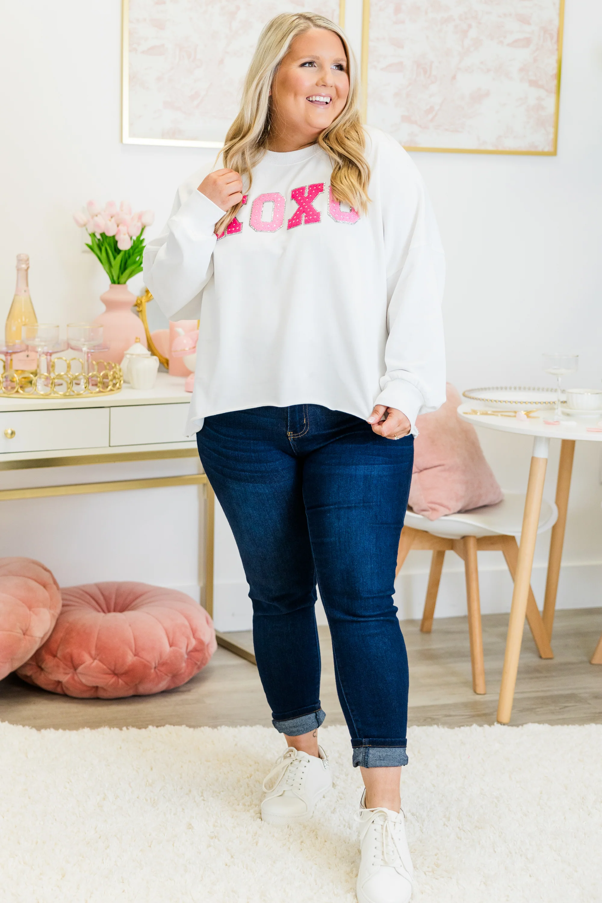 Sending You Hugs And Kisses Pullover, White - Giverhouse