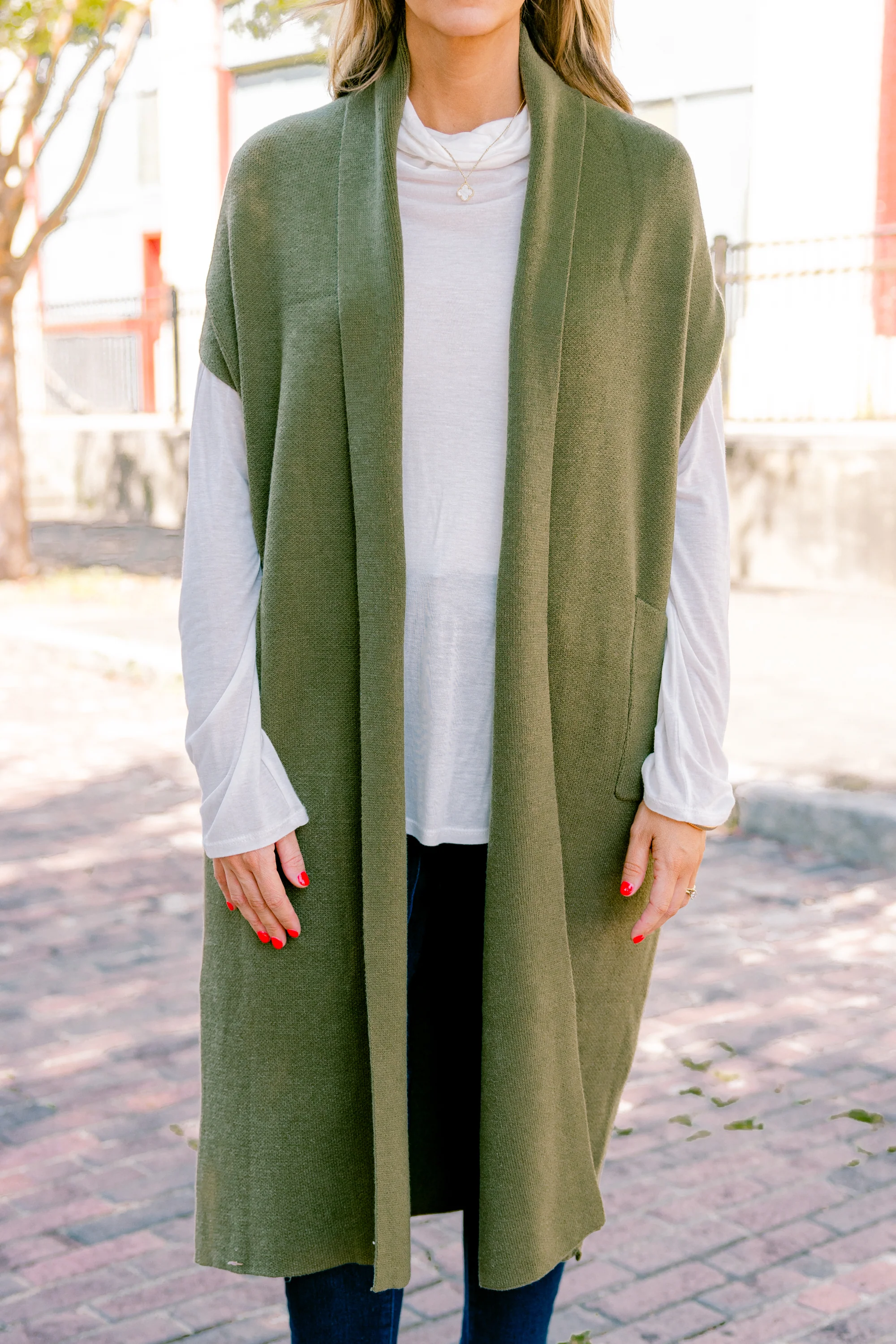 She's So Cute Cardigan, Olive - Giverhouse