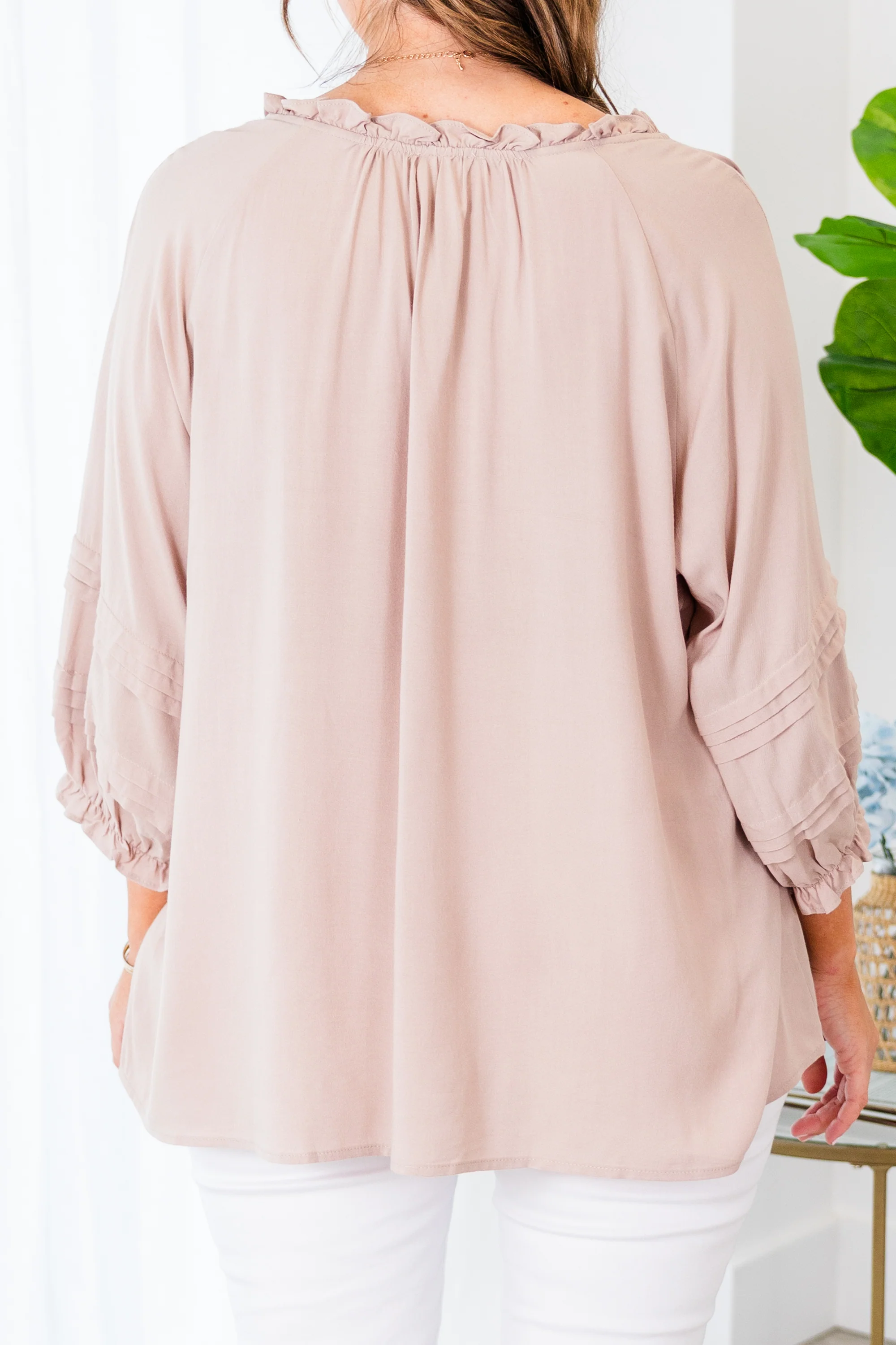 Almost Ready Top, Taupe - Giverhouse