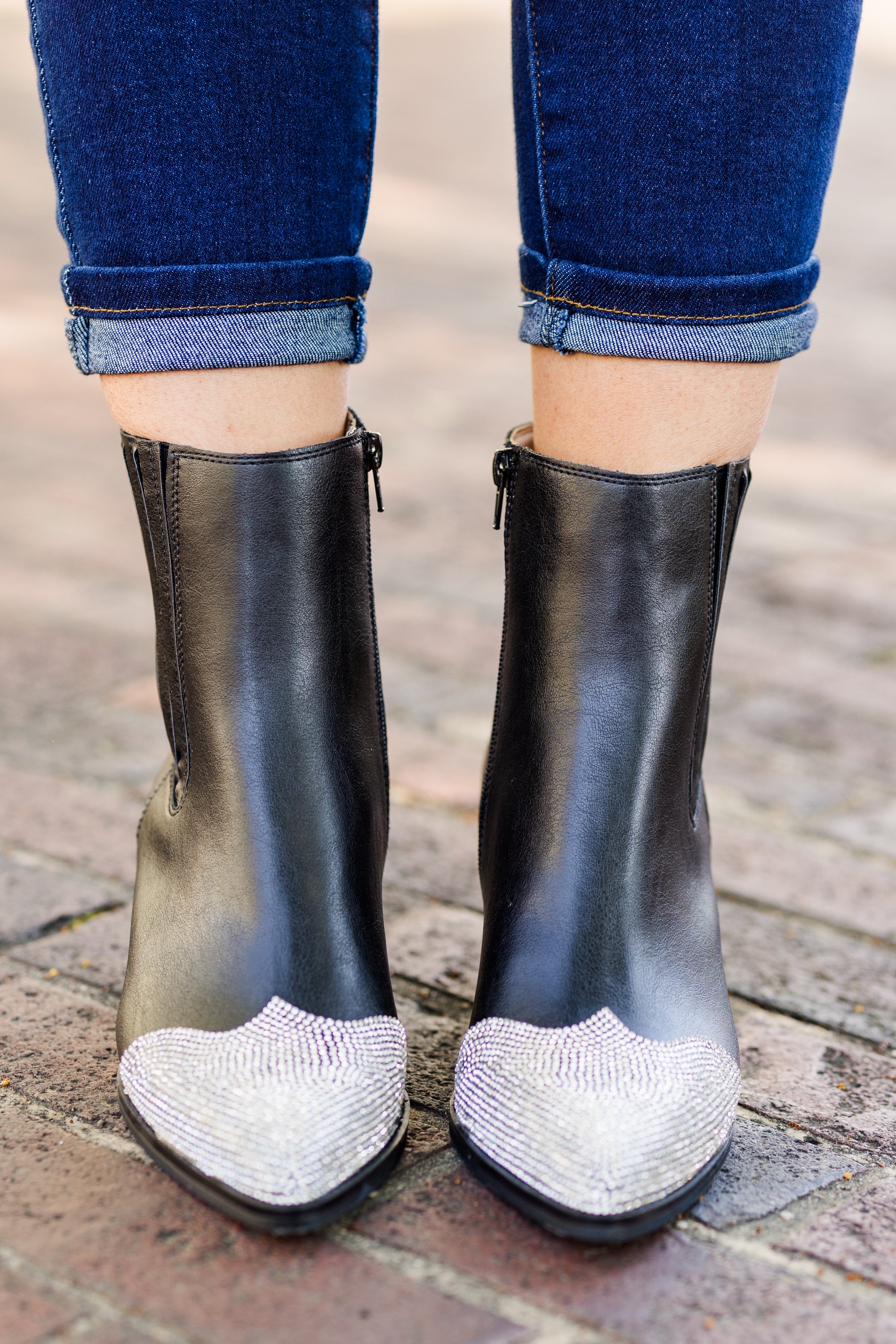 Ready For Me Booties, Black - Giverhouse