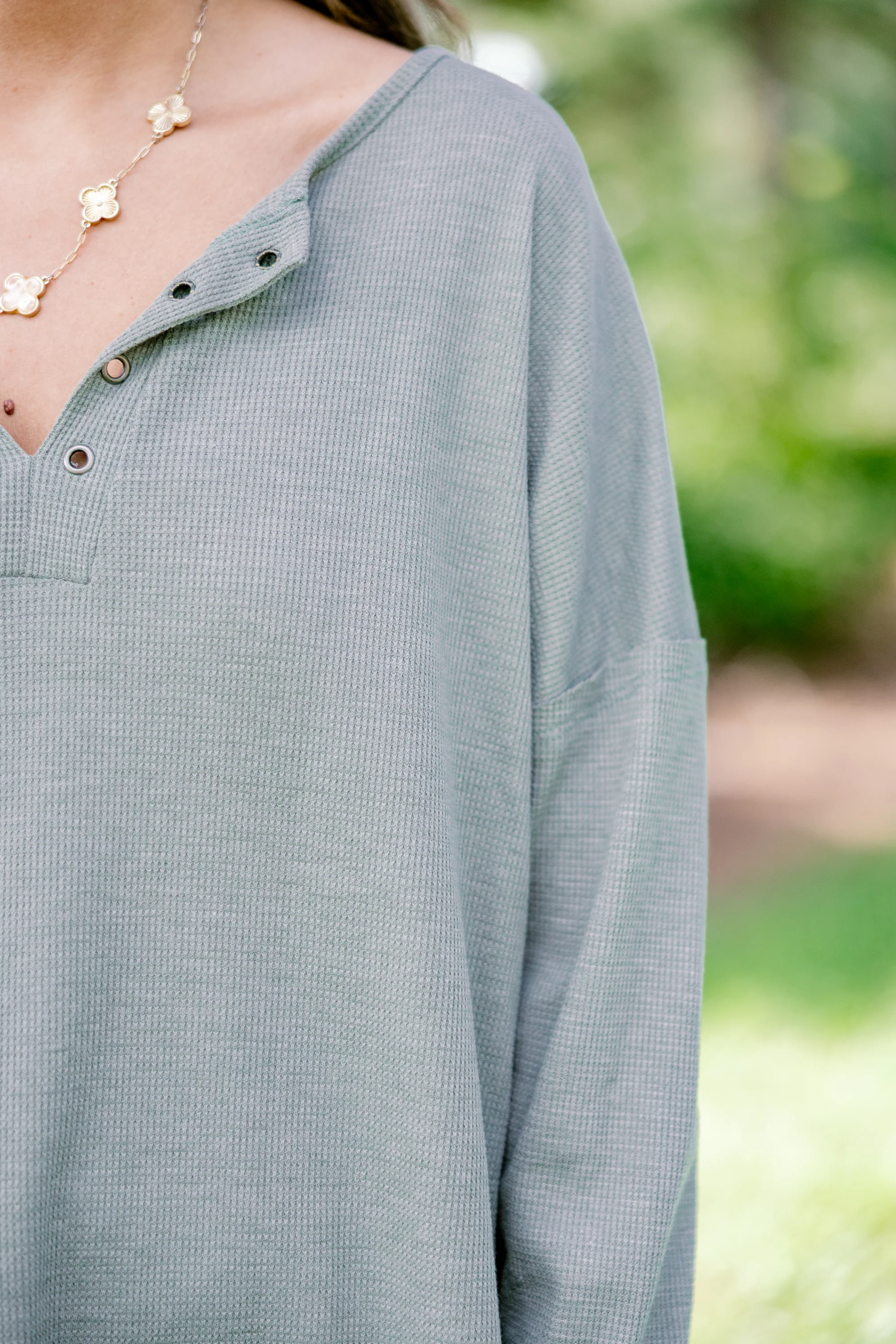 Loves It Top, Olive - Giverhouse